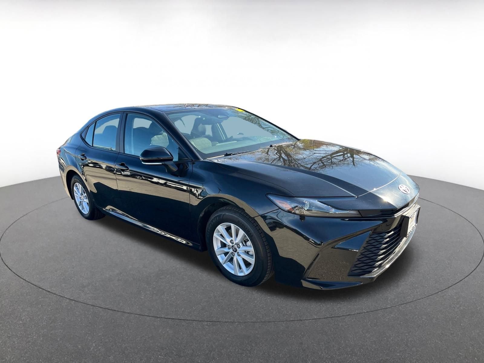 Thumbnail: 2025 Toyota Camry - 1