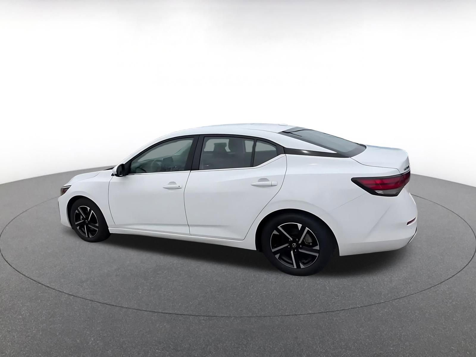 Thumbnail: 2025 Nissan Sentra - 11