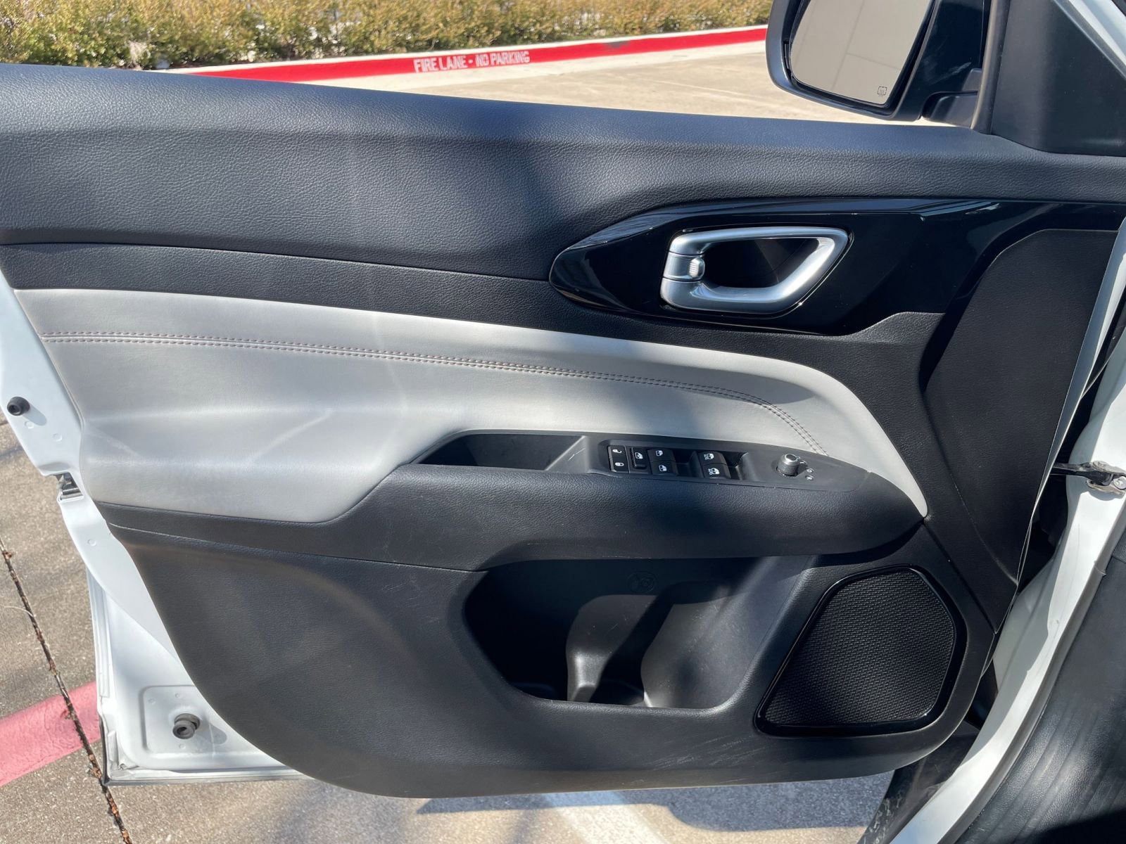 Thumbnail: 2025 Jeep Compass - 18