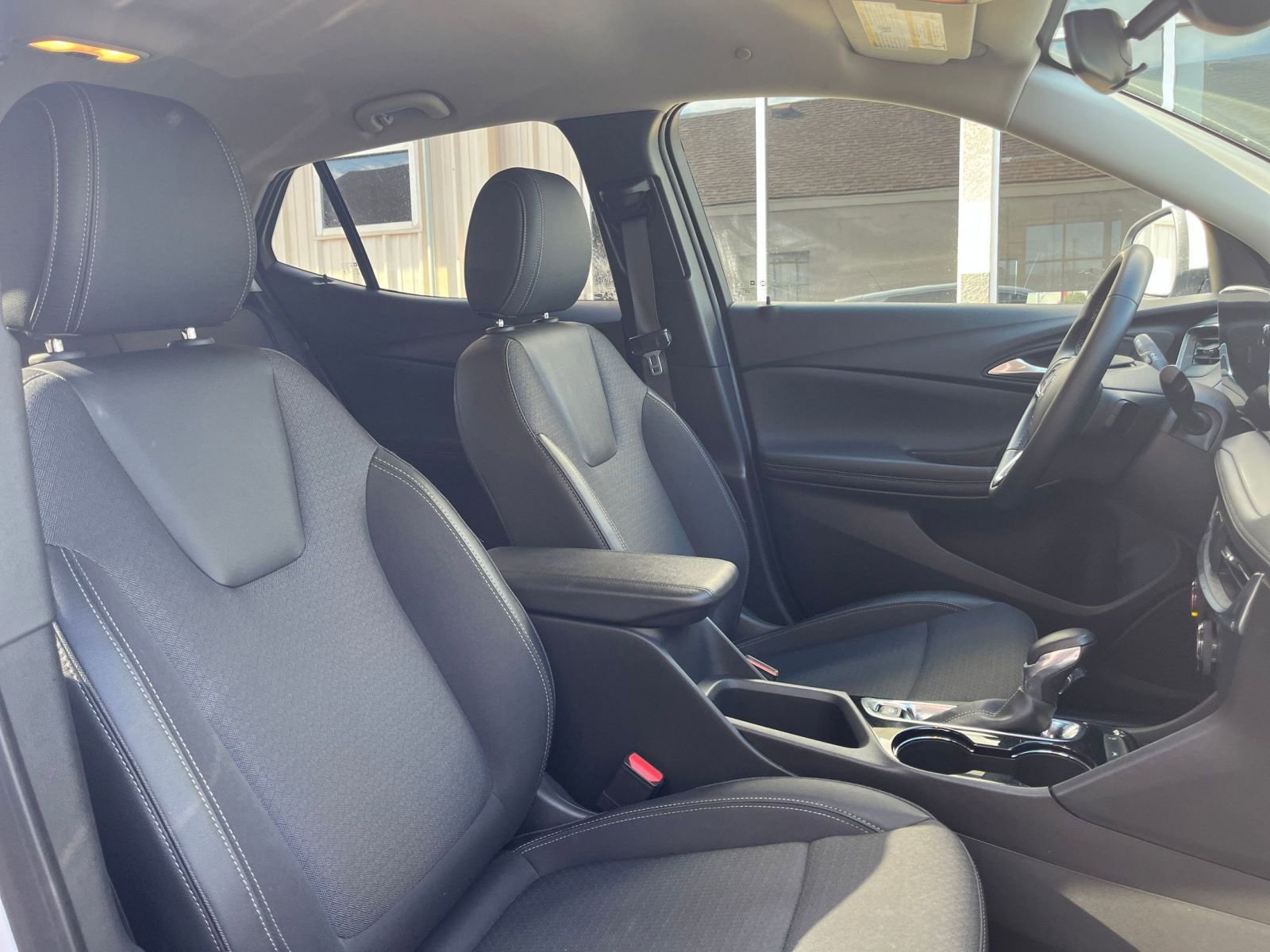 Thumbnail: 2025 Buick Encore GX - 35