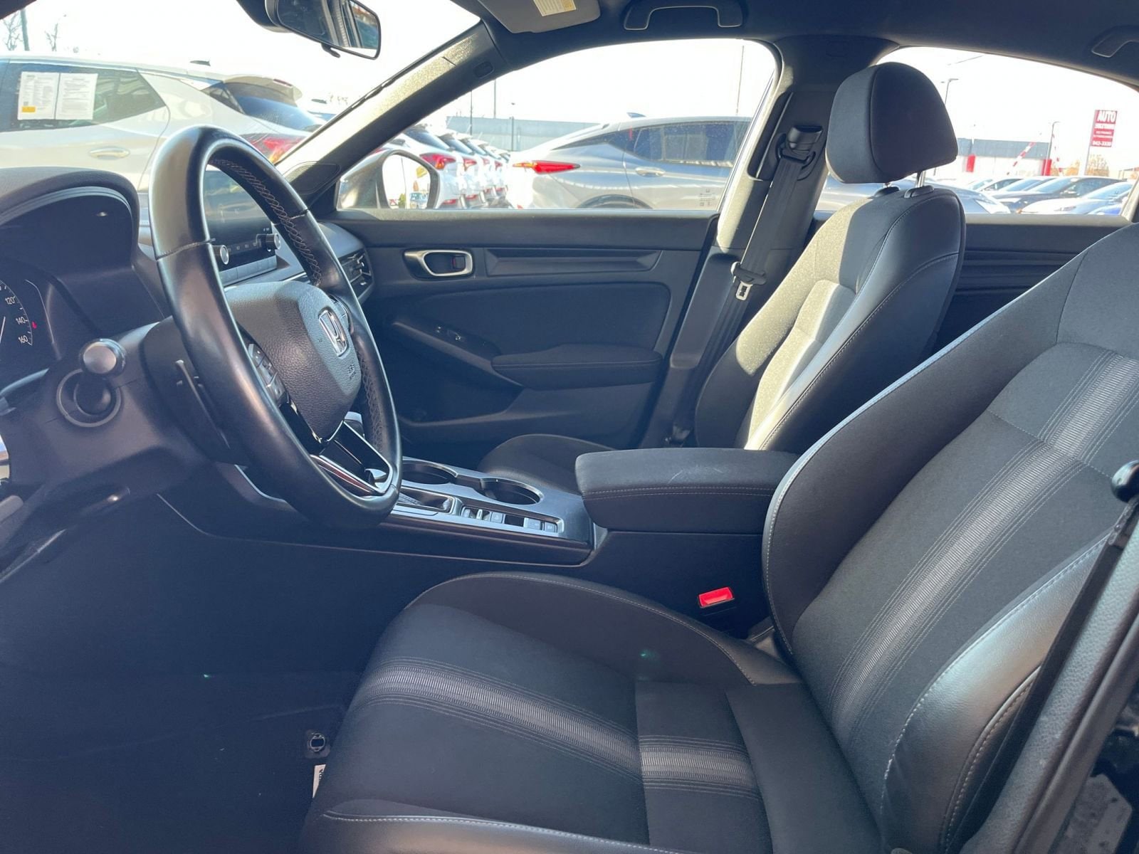 Thumbnail: 2024 Honda Civic - 24