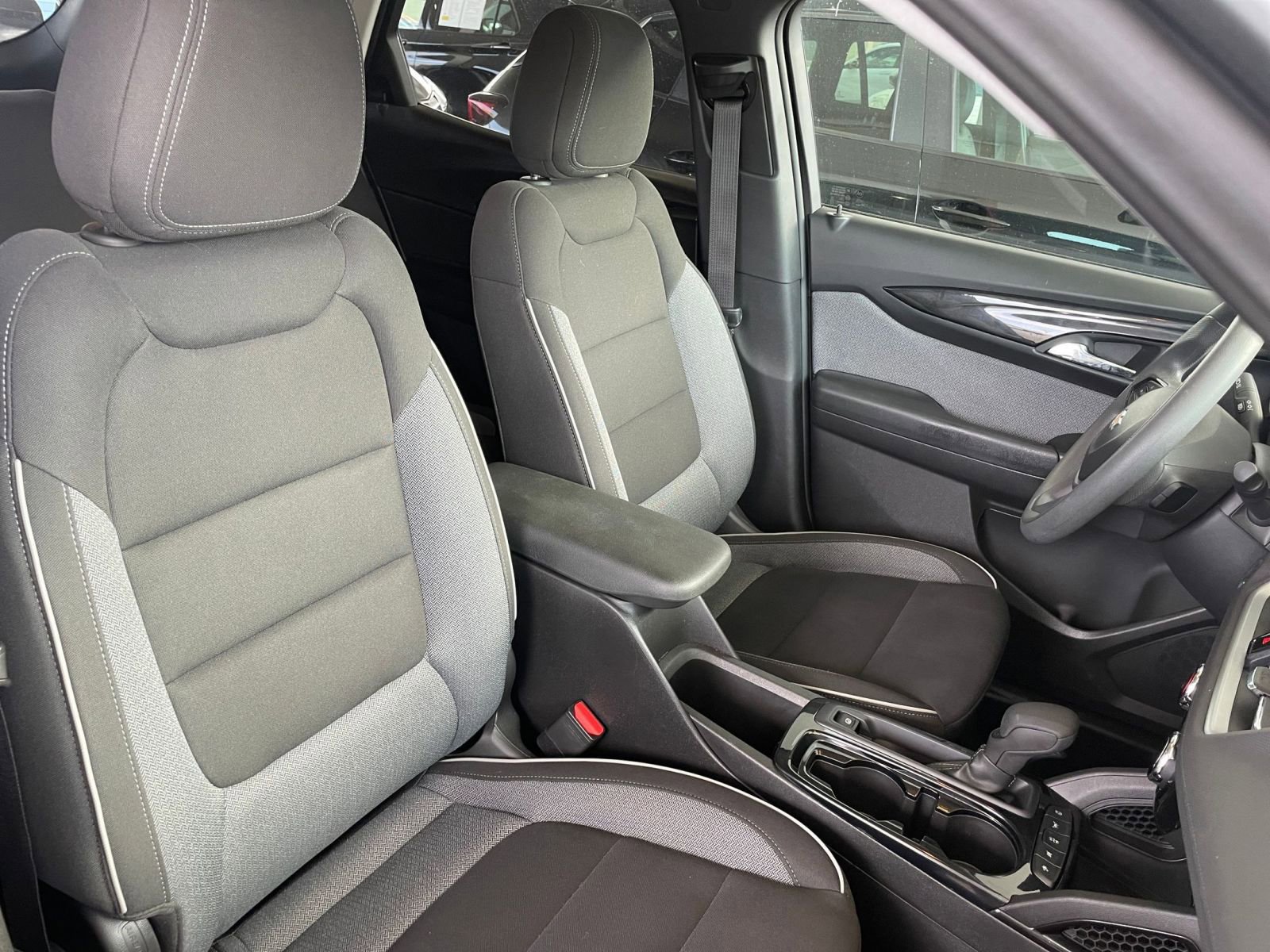 Thumbnail: 2025 Chevrolet TrailBlazer - 34