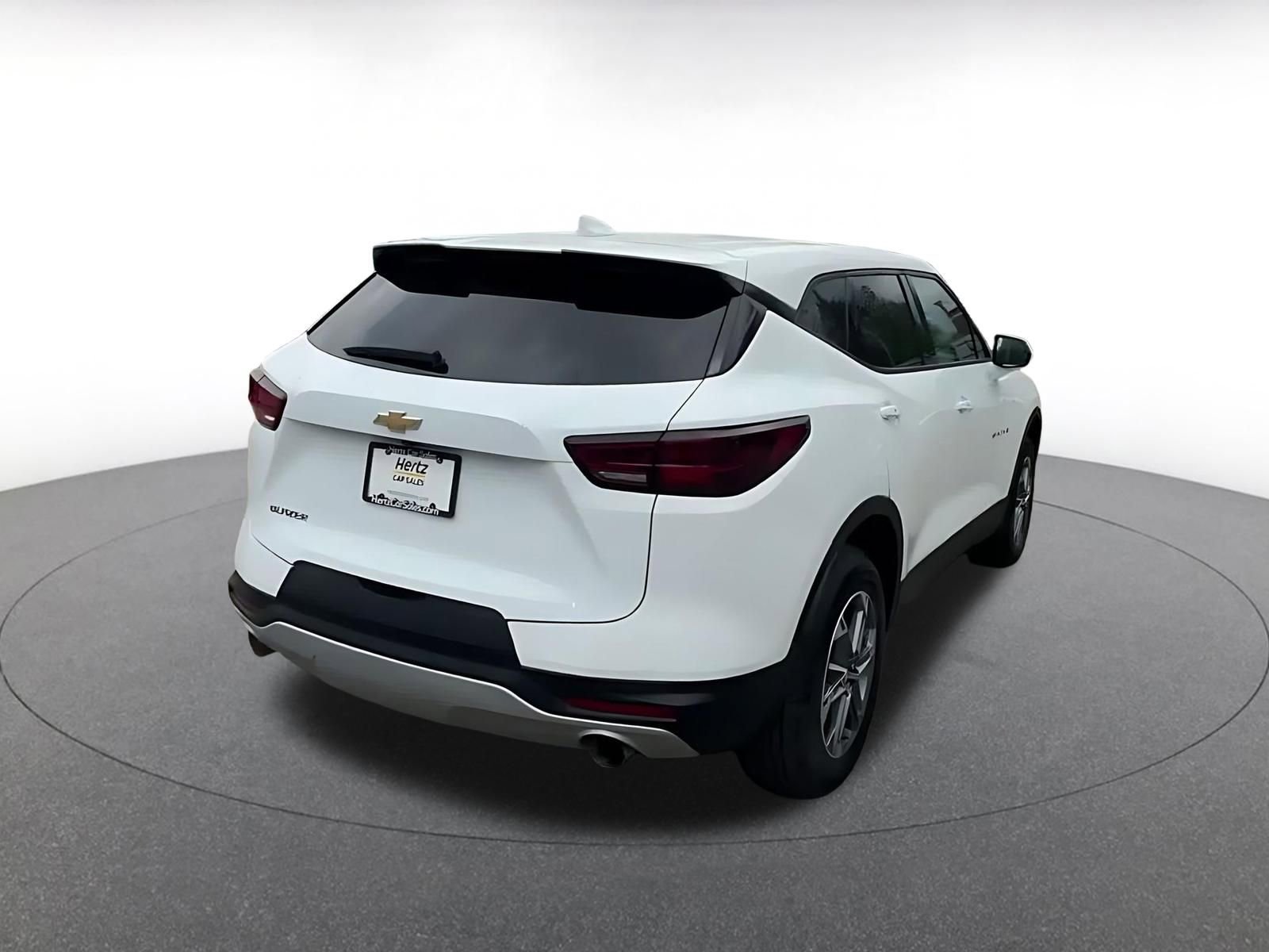 Thumbnail: 2025 Chevrolet Blazer - 15