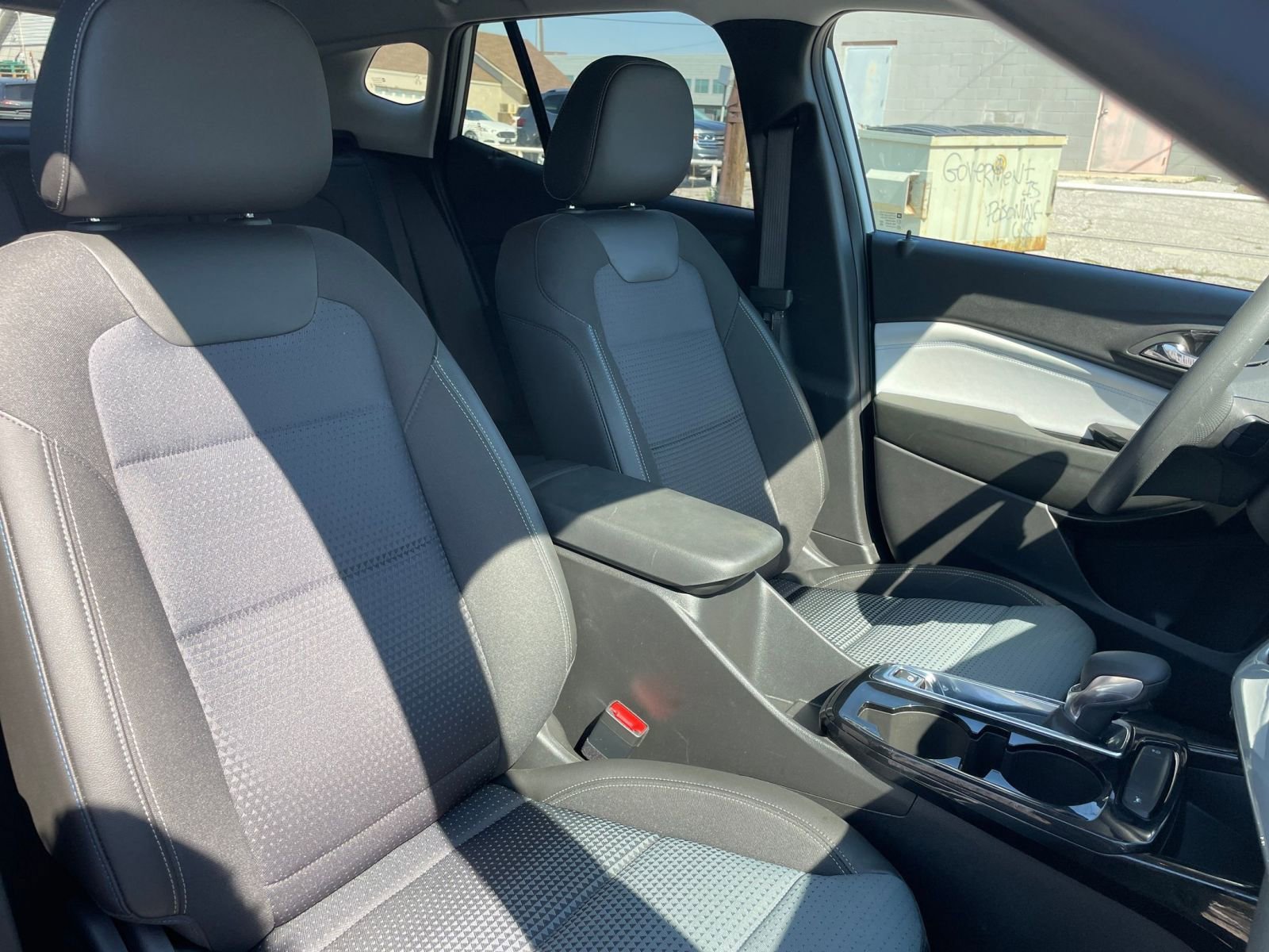 Thumbnail: 2025 Chevrolet Trax - 35