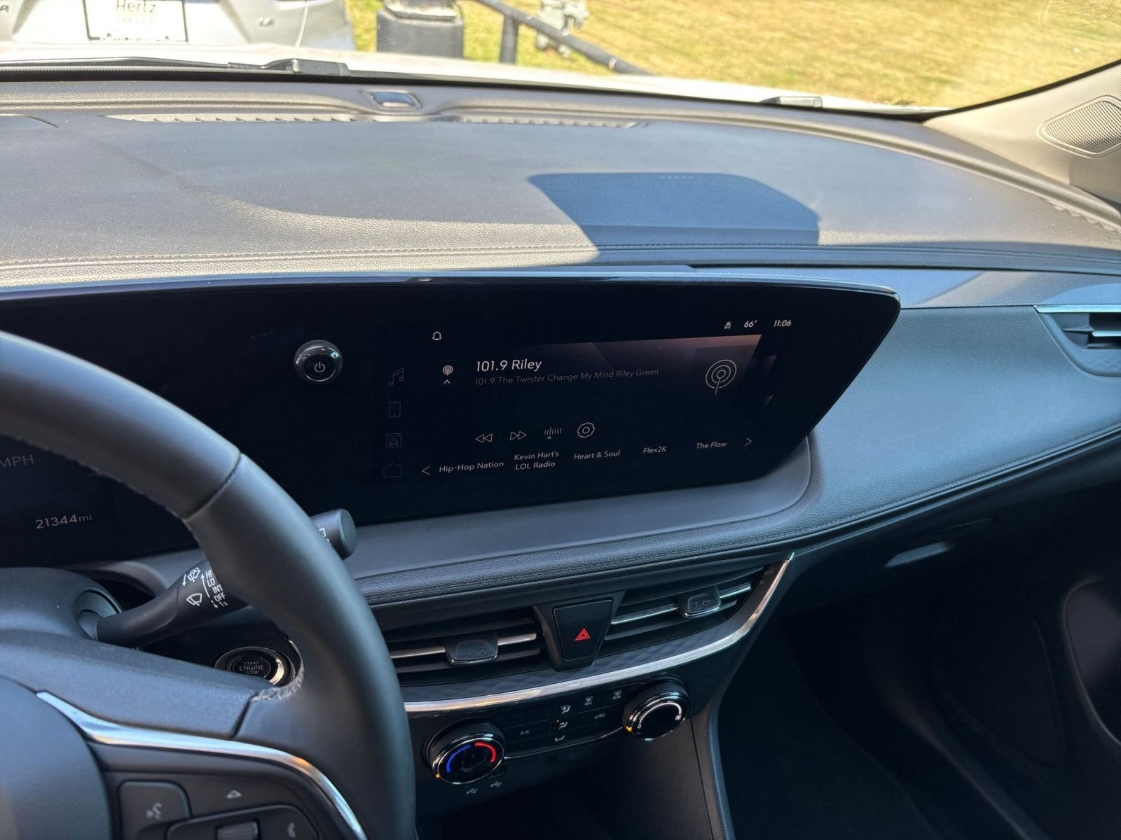 Thumbnail: 2025 Buick Encore GX - 17