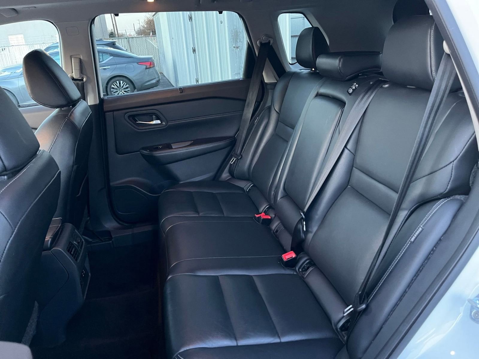 Thumbnail: 2023 Nissan Rogue - 25