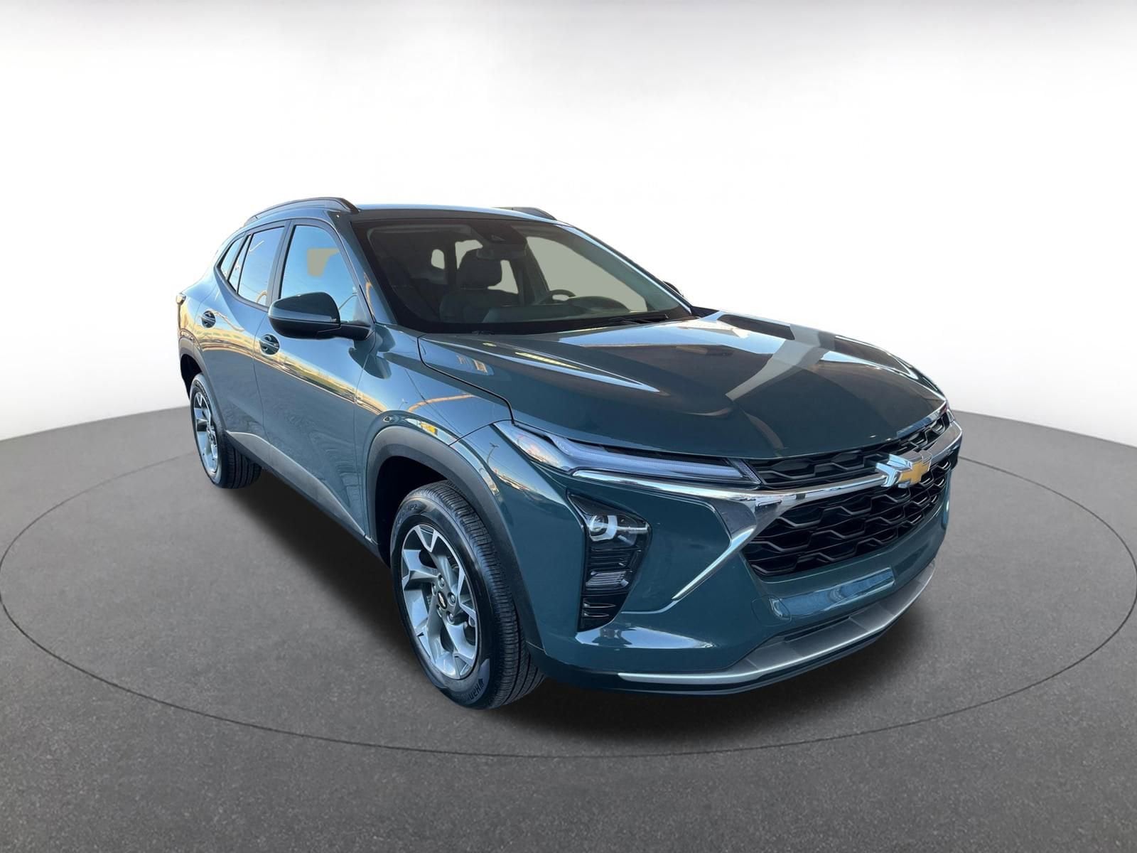 Thumbnail: 2025 Chevrolet Trax - 1