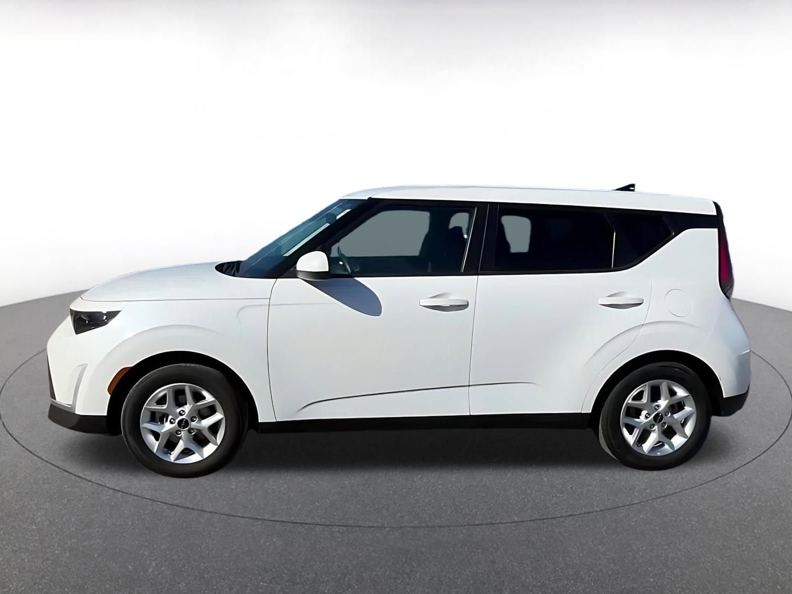 Thumbnail: 2025 Kia Soul - 9