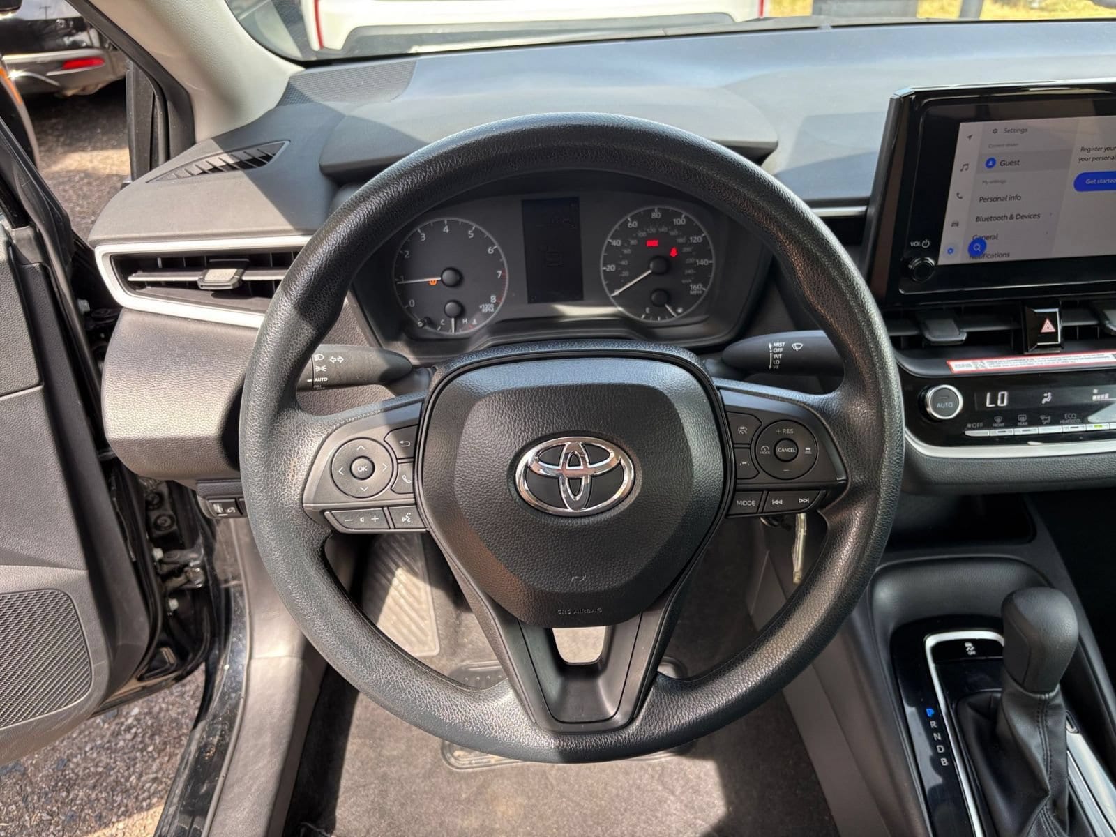 Thumbnail: 2025 Toyota Corolla - 26