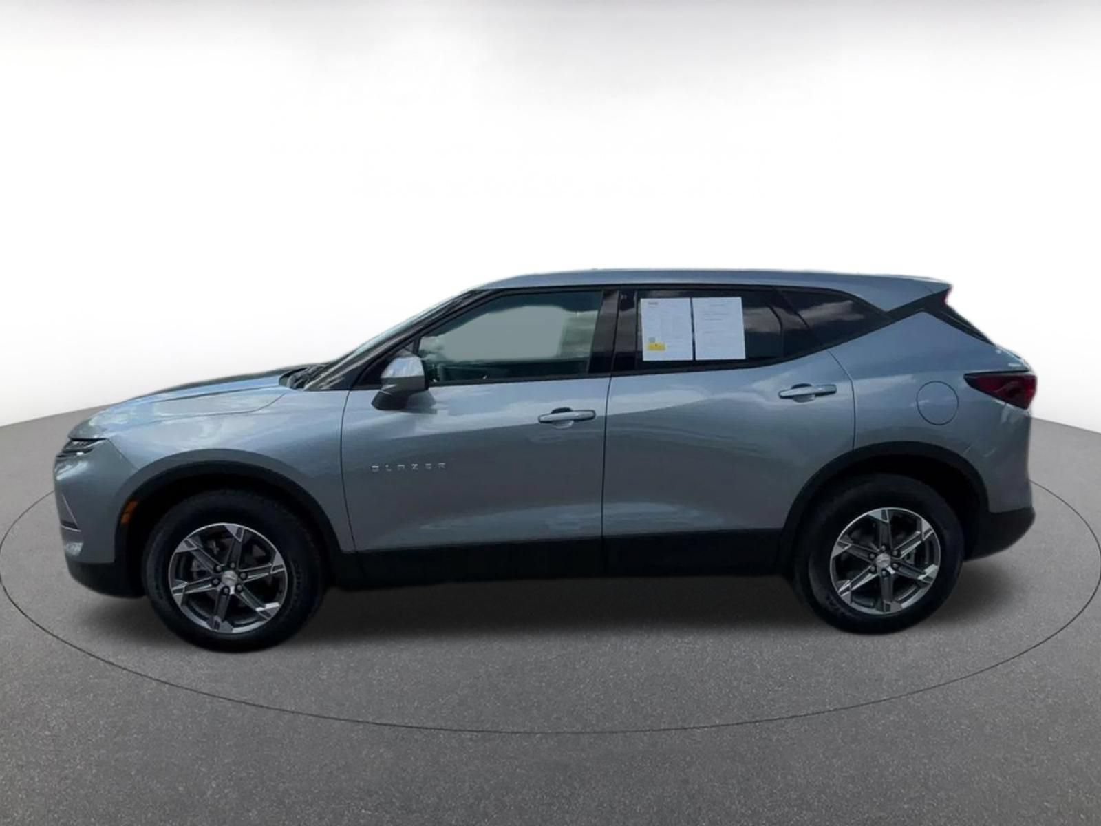 Thumbnail: 2026 Chevrolet Blazer - 8