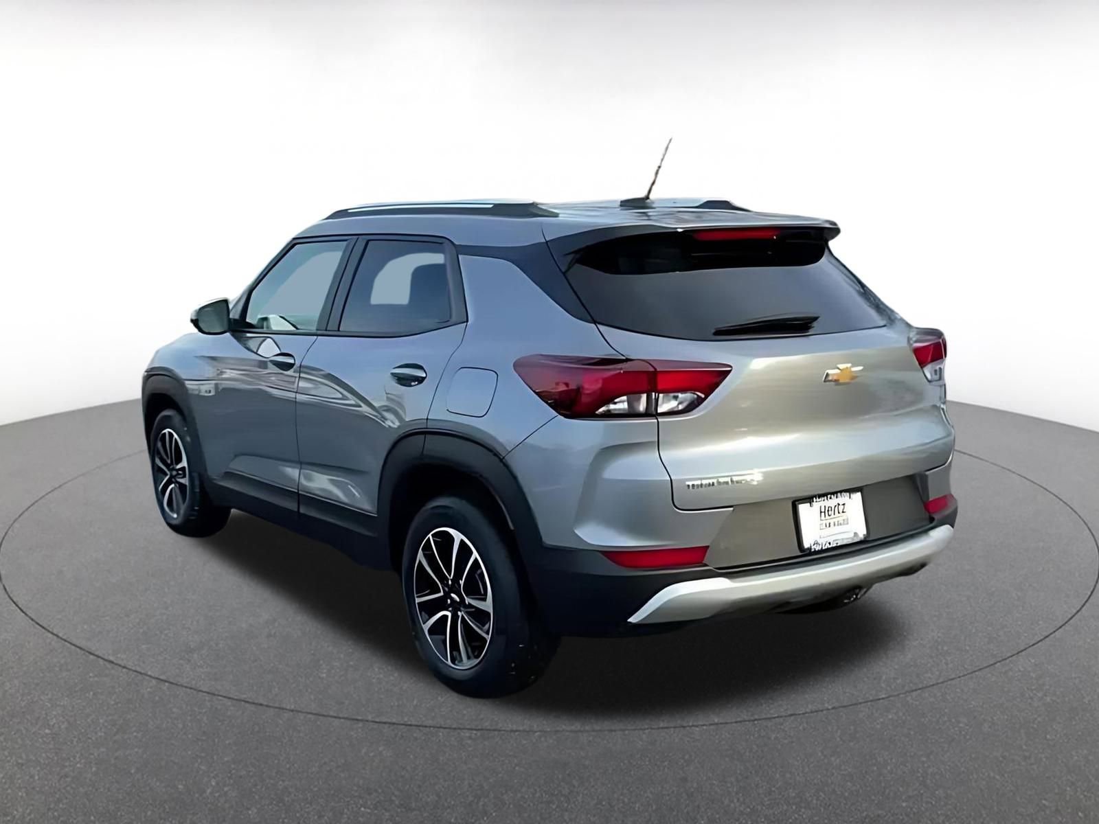 Thumbnail: 2025 Chevrolet TrailBlazer - 11