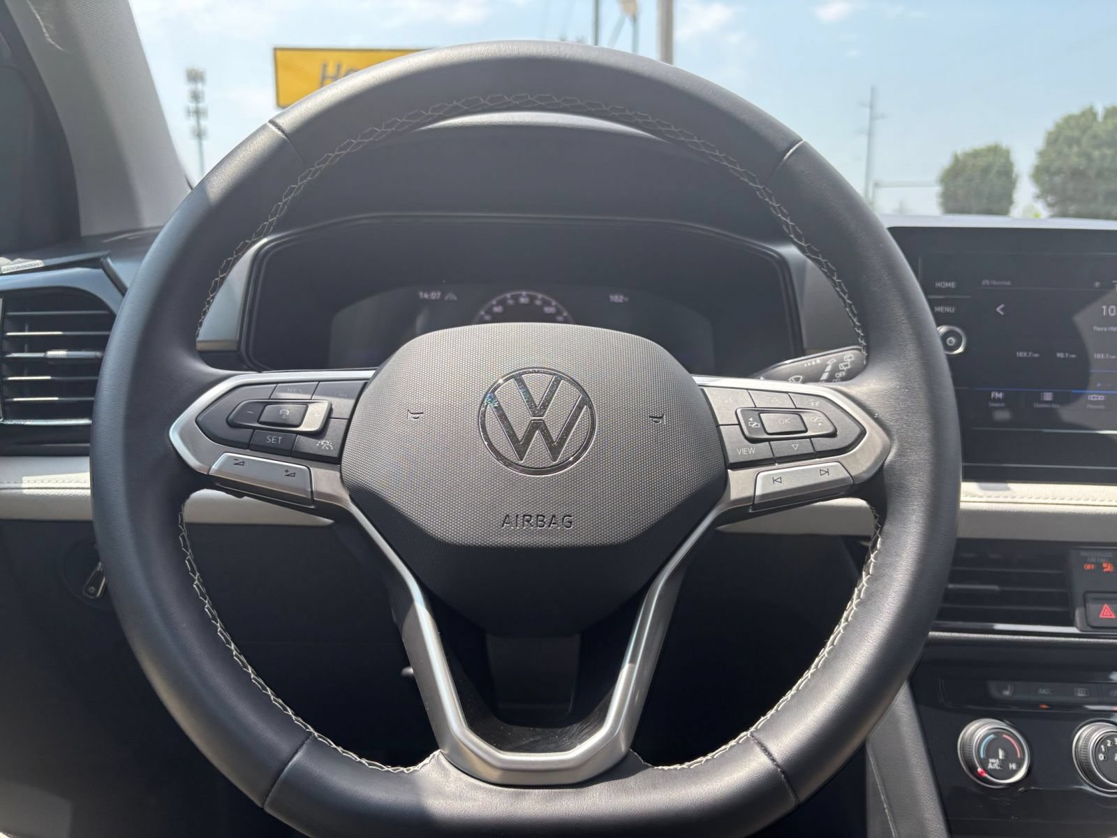 Thumbnail: 2026 Volkswagen Taos - 25