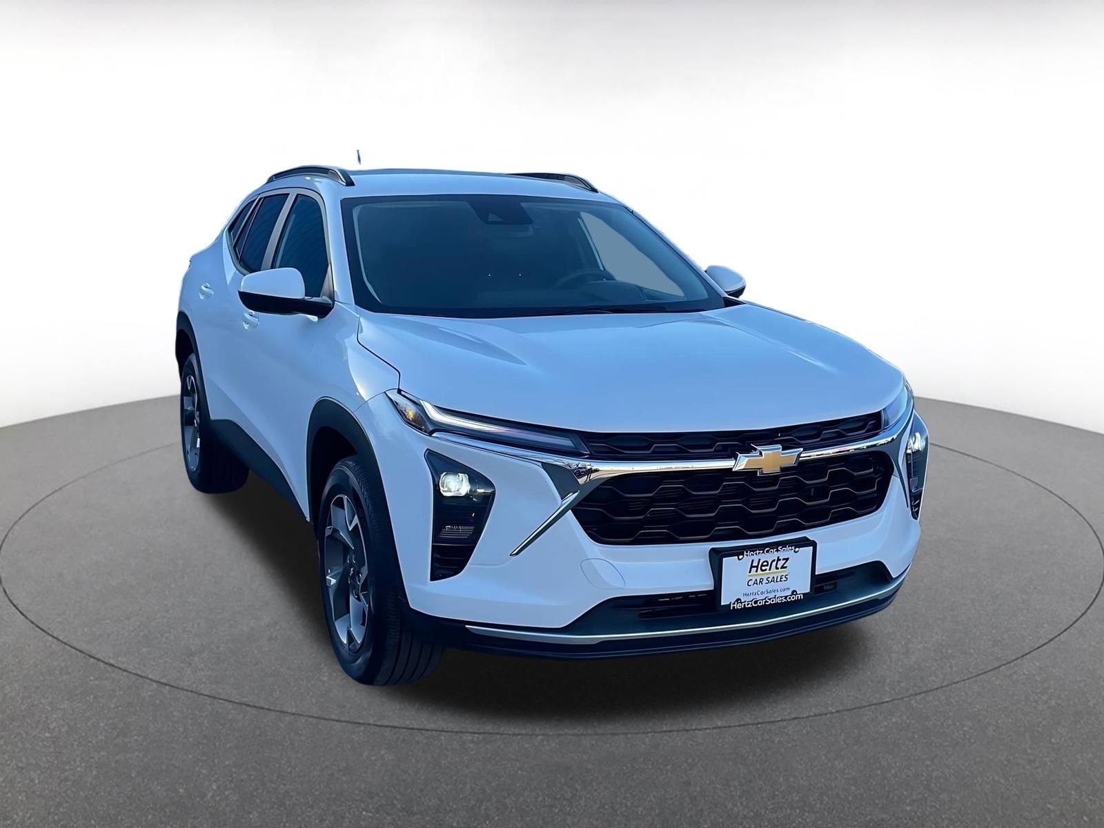 Thumbnail: 2025 Chevrolet Trax - 1