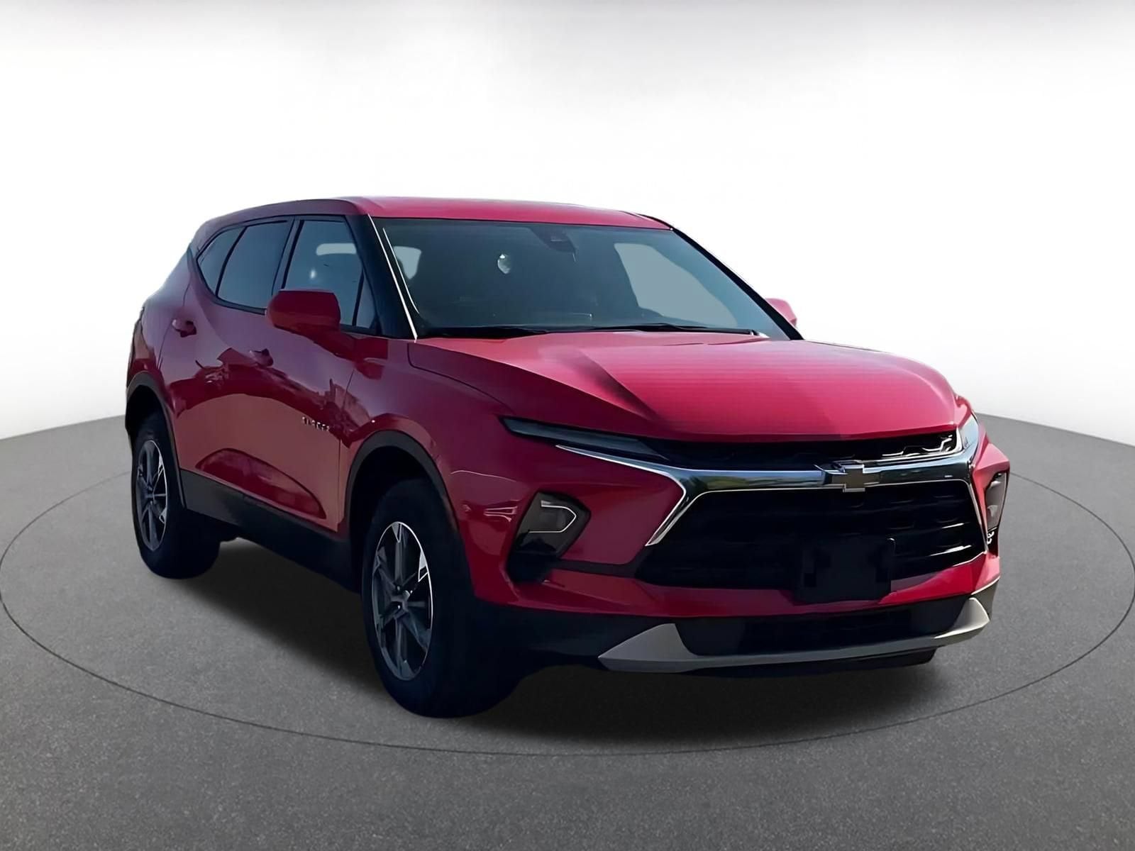 Thumbnail: 2026 Chevrolet Blazer - 3