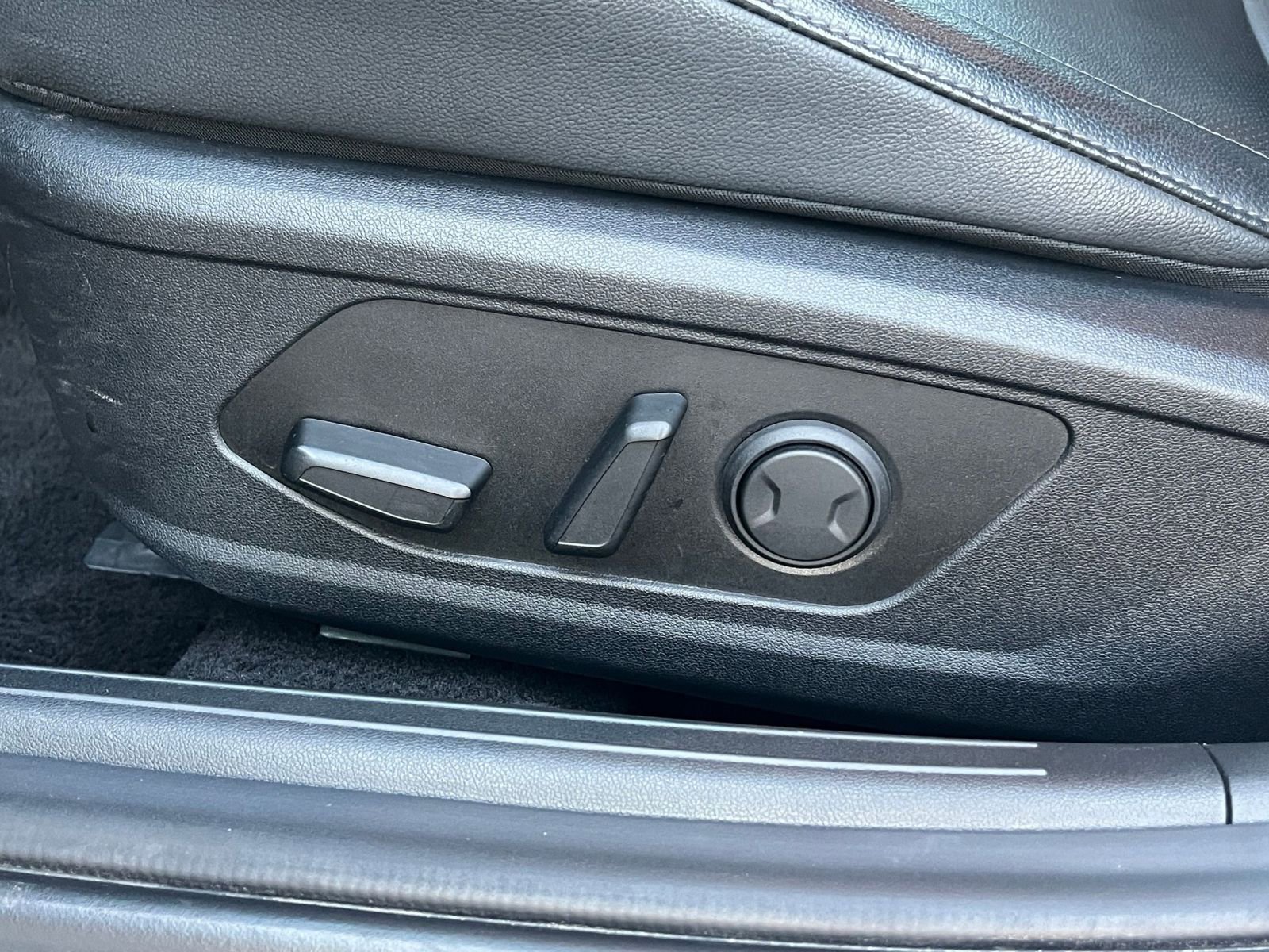 Thumbnail: 2025 Hyundai Elantra - 23