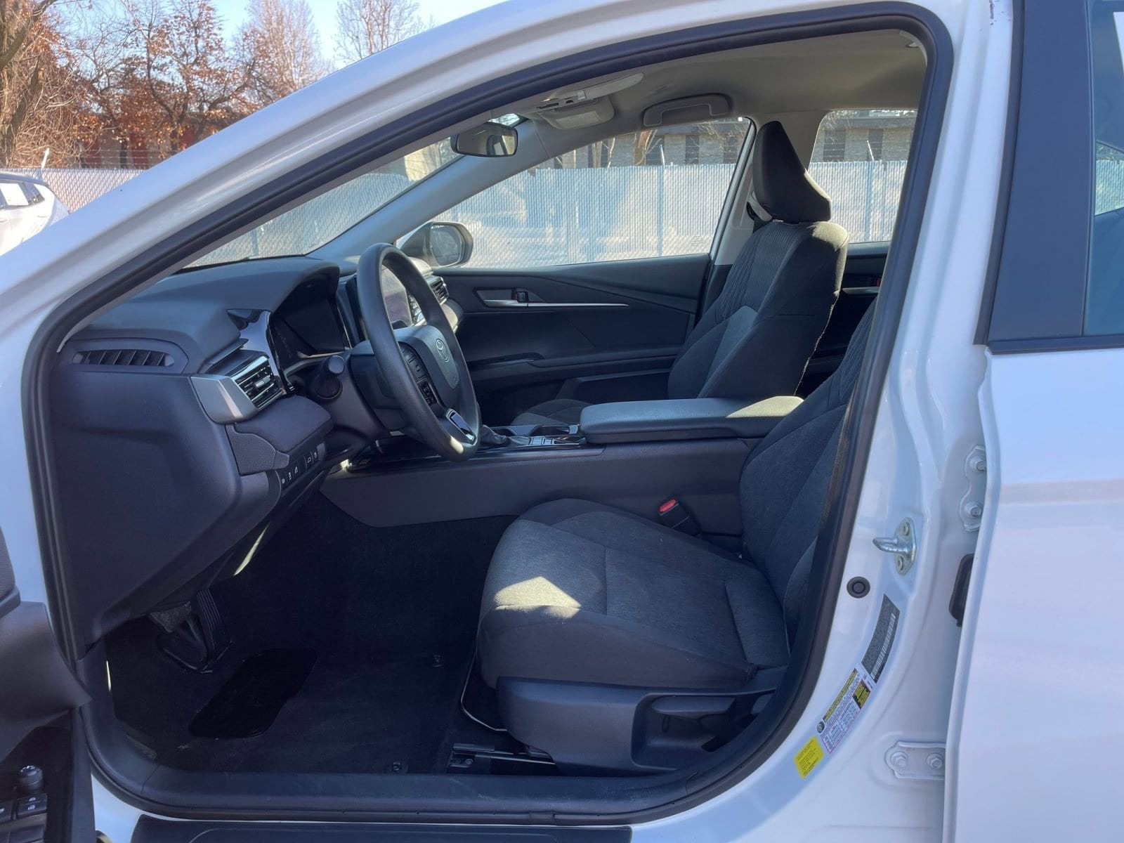 Thumbnail: 2025 Toyota Camry - 27