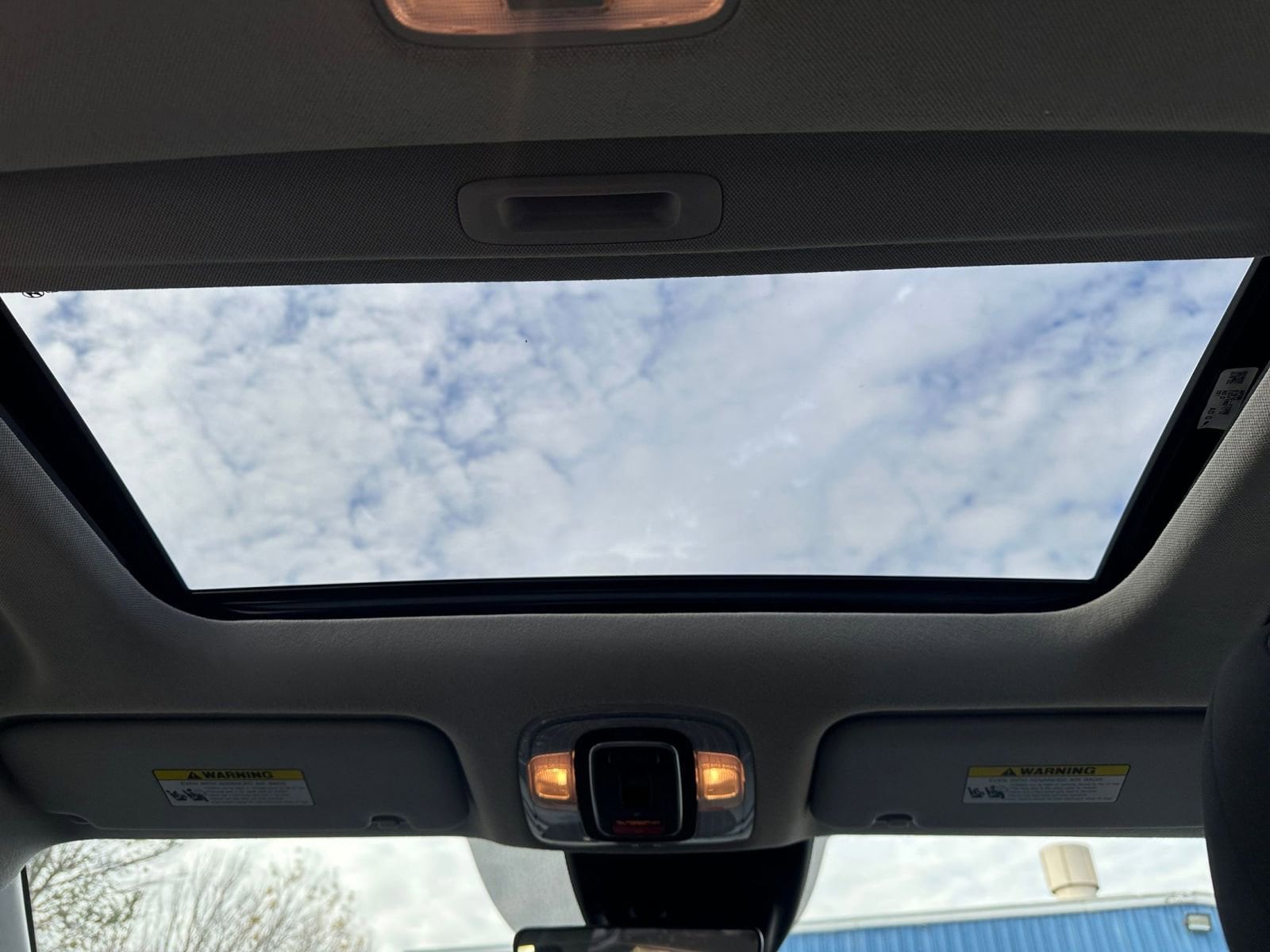 Thumbnail: 2025 Hyundai Elantra - 28