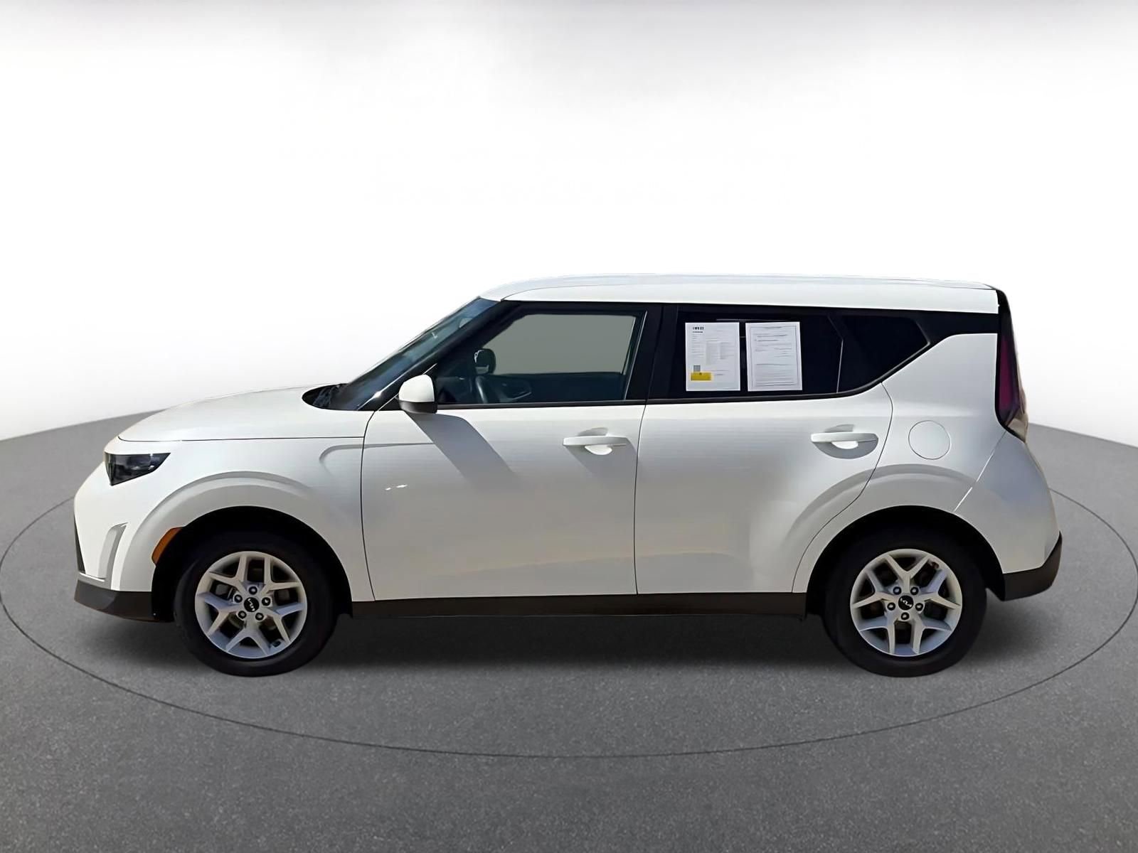 Thumbnail: 2025 Kia Soul - 9