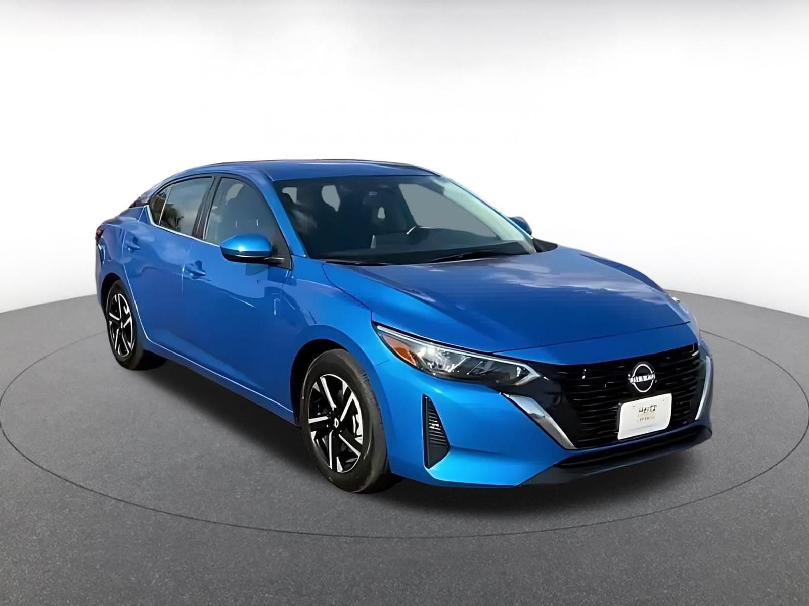 Thumbnail: 2025 Nissan Sentra - 3