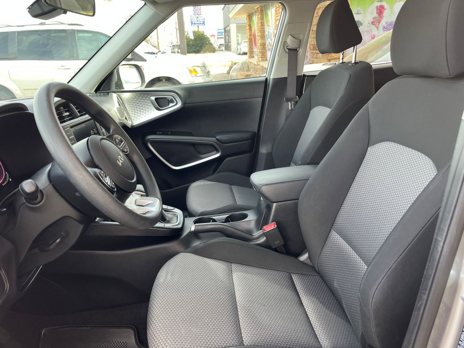 Thumbnail: 2025 Kia Soul - 24