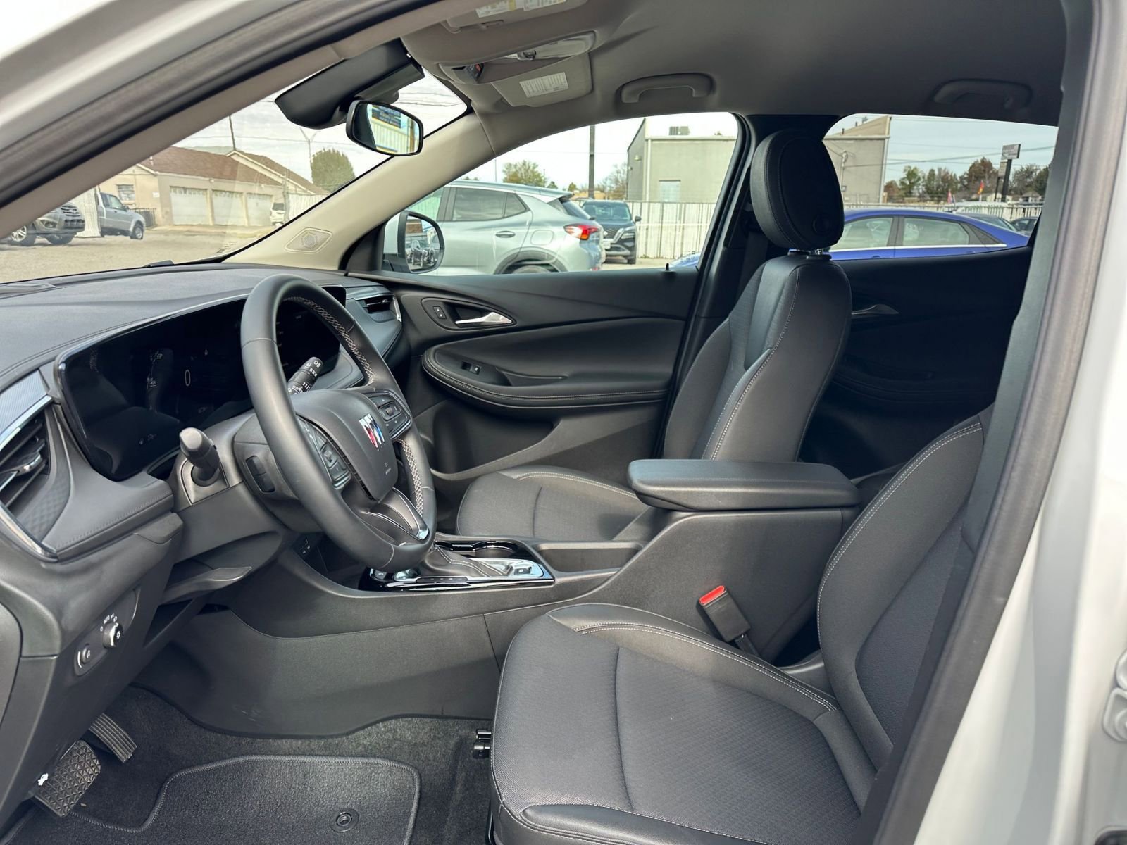 Thumbnail: 2025 Buick Encore GX - 24