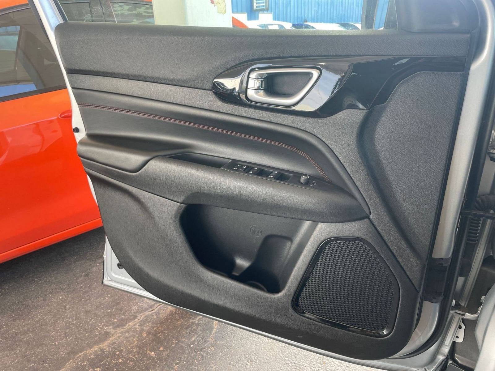 Thumbnail: 2025 Jeep Compass - 20