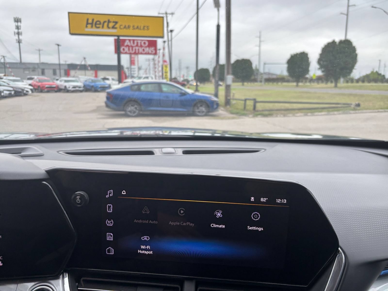 Thumbnail: 2025 Chevrolet Trax - 17