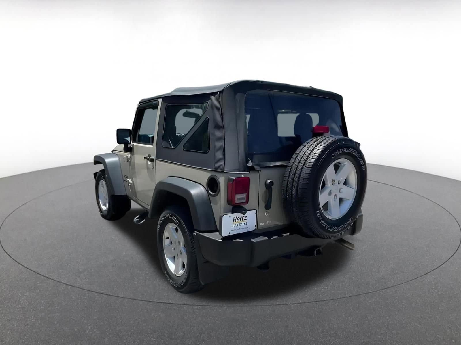 2017 Jeep Wrangler Sport 11