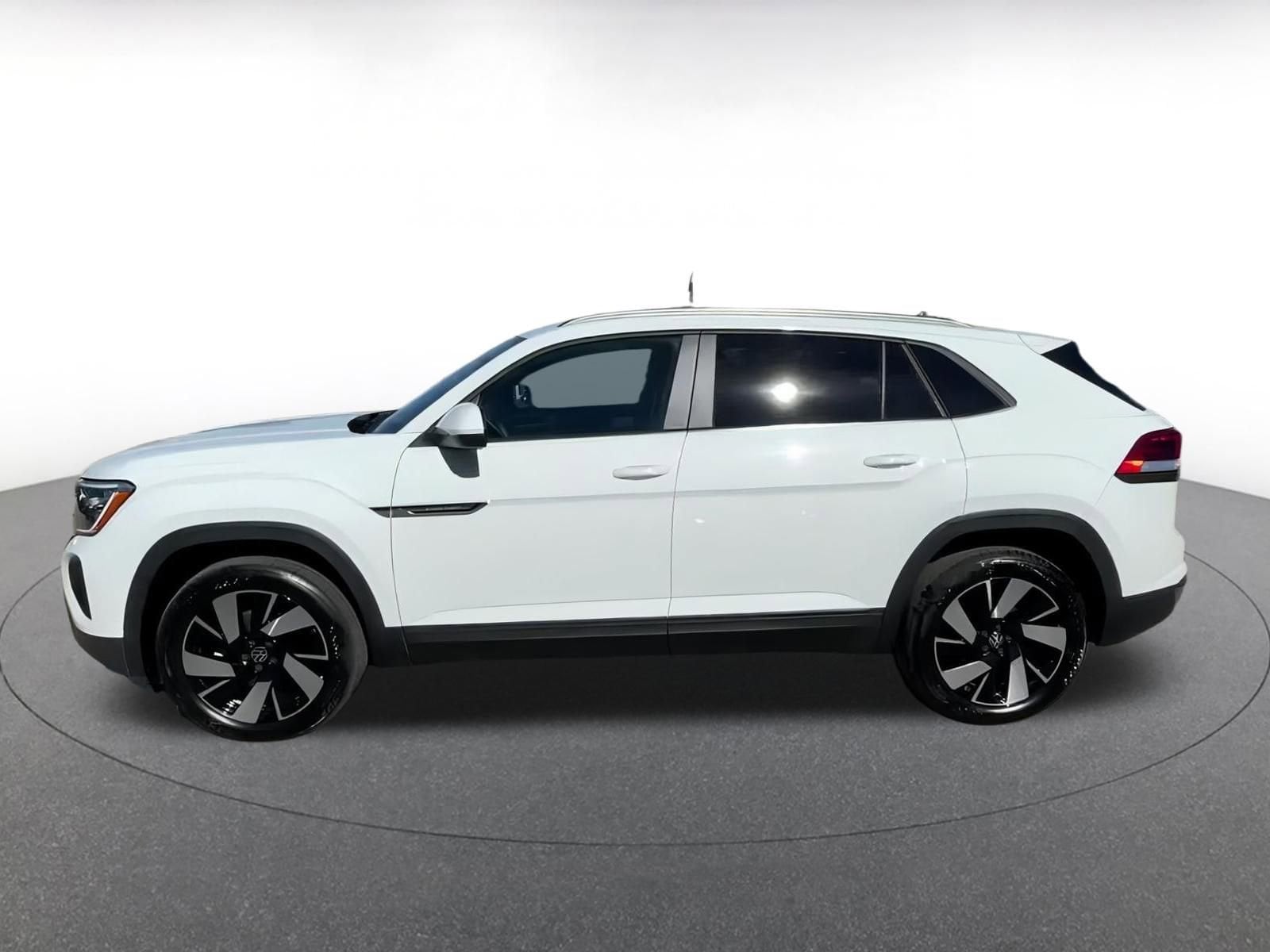 Thumbnail: 2025 Volkswagen Atlas - 10