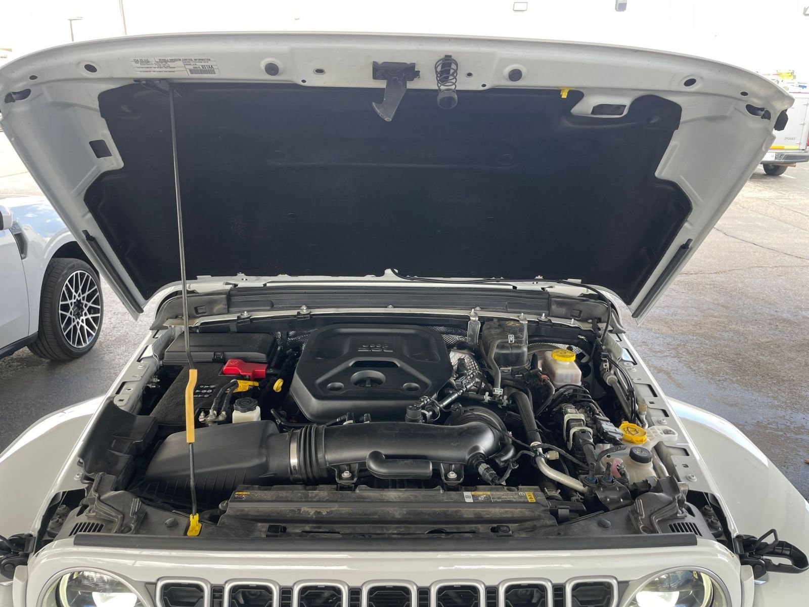 Thumbnail: 2025 Jeep Wrangler - 31