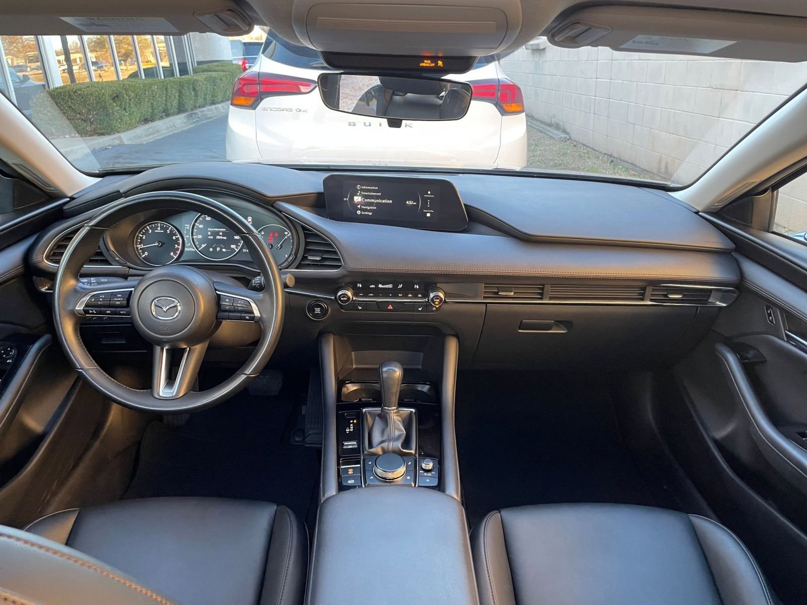 Thumbnail: 2025 Mazda Mazda3 - 33