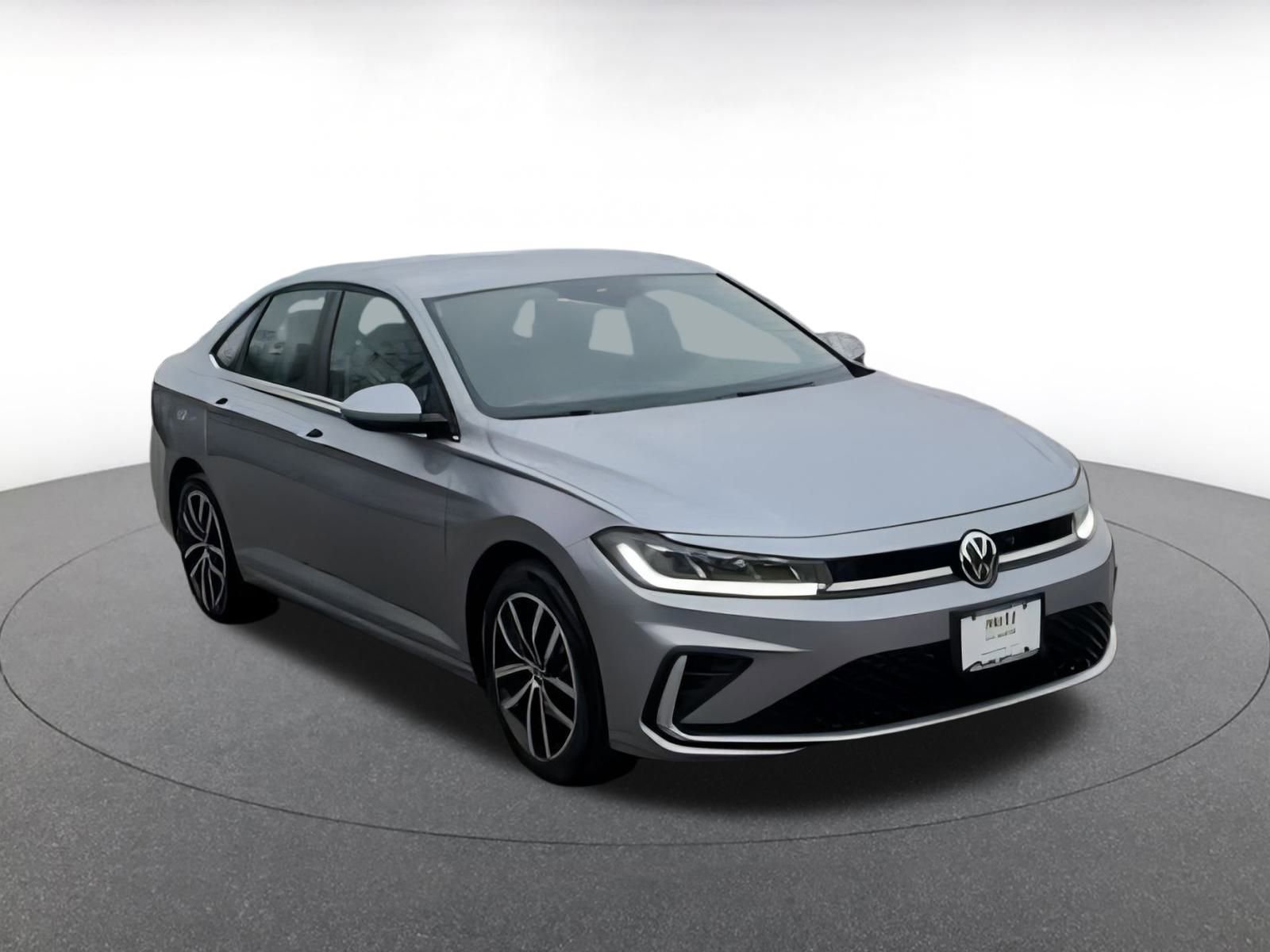 Thumbnail: 2025 Volkswagen Jetta - 15