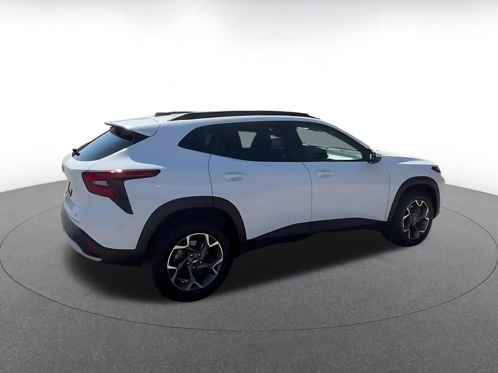 Thumbnail: 2025 Chevrolet Trax - 15