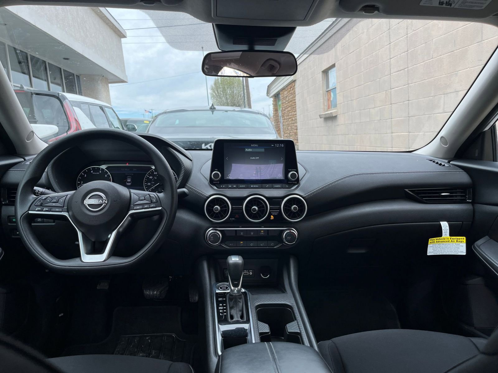 Thumbnail: 2025 Nissan Sentra - 31