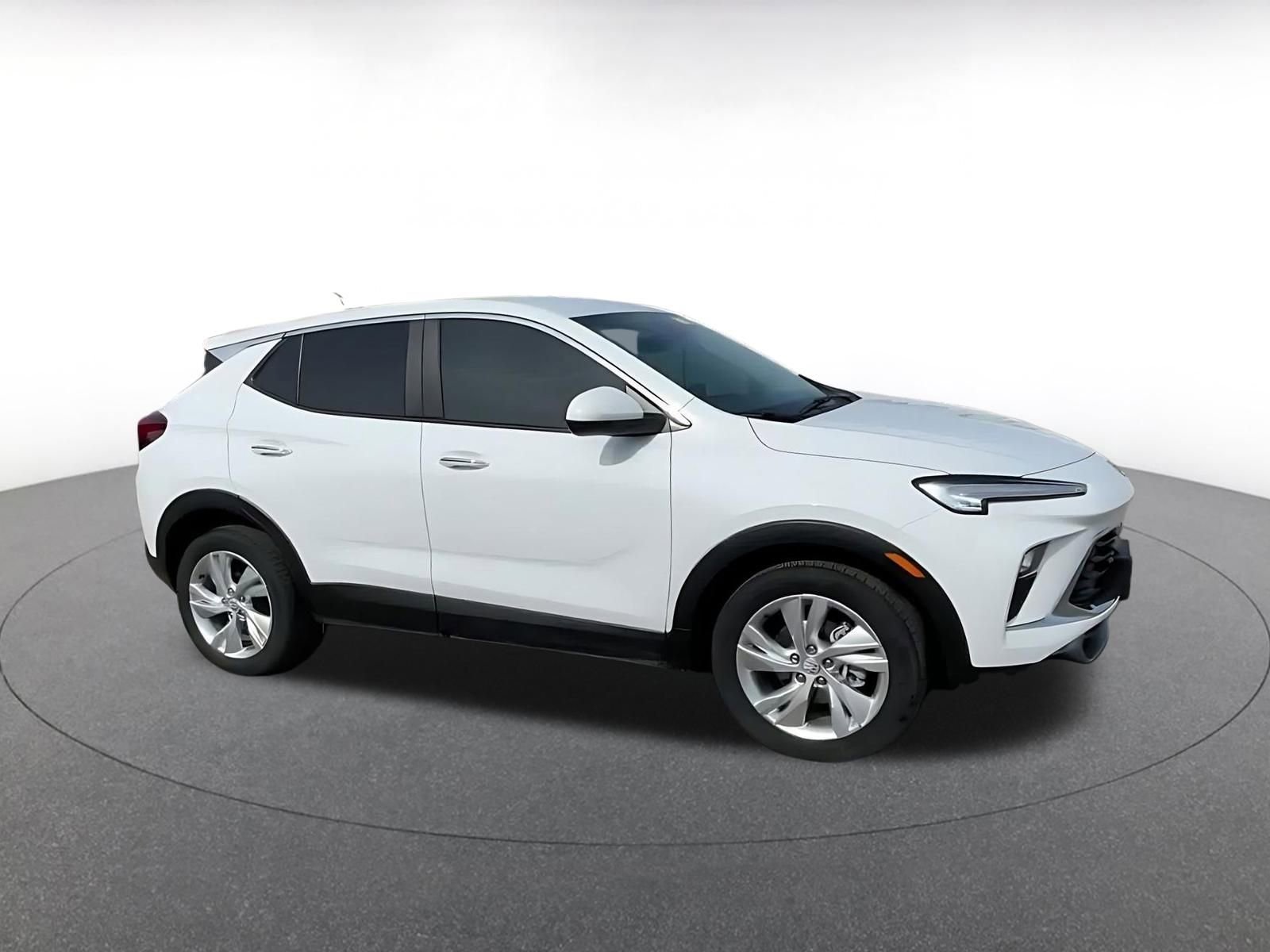 Thumbnail: 2025 Buick Encore GX - 2