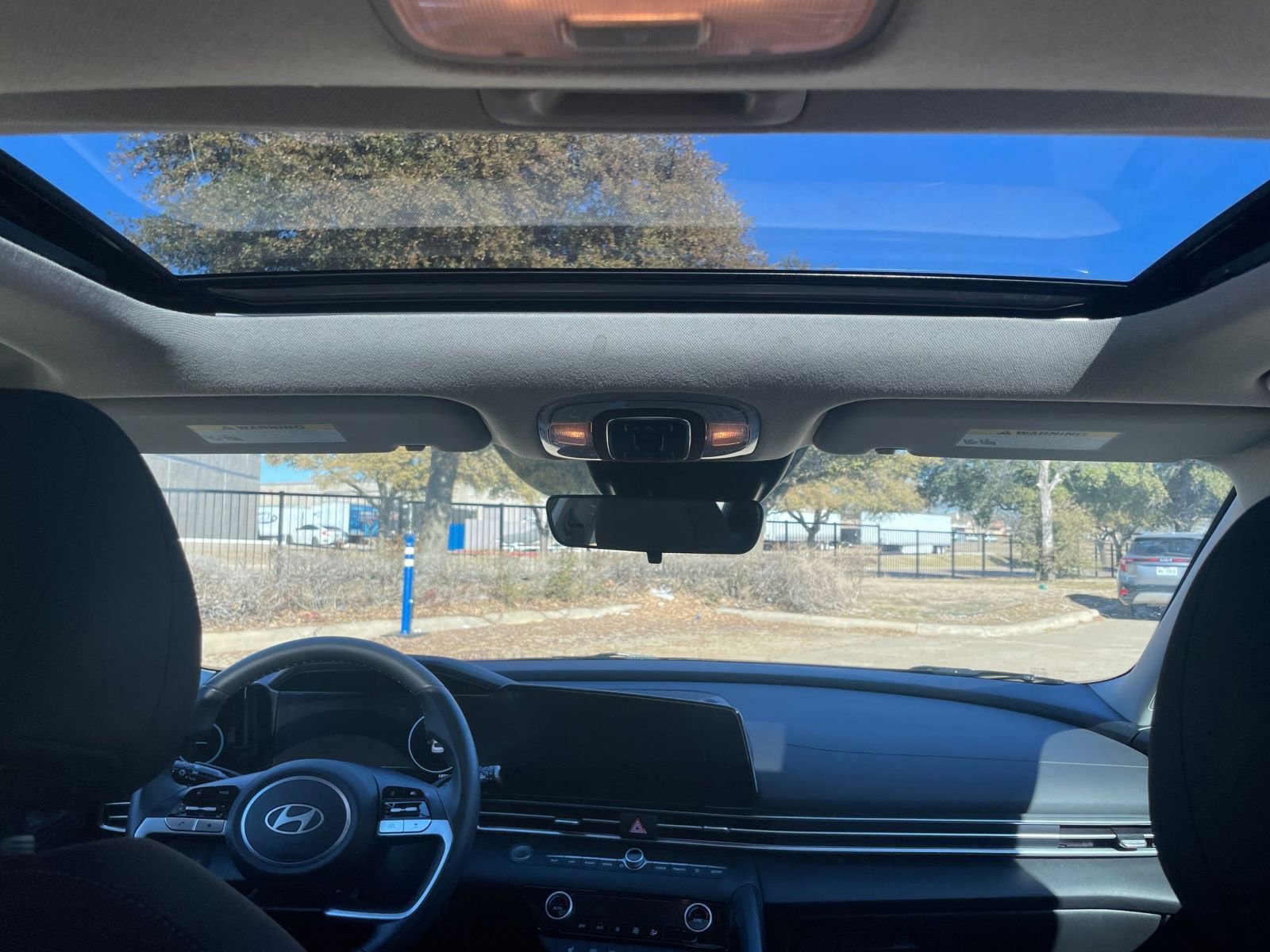 Thumbnail: 2025 Hyundai Elantra - 31