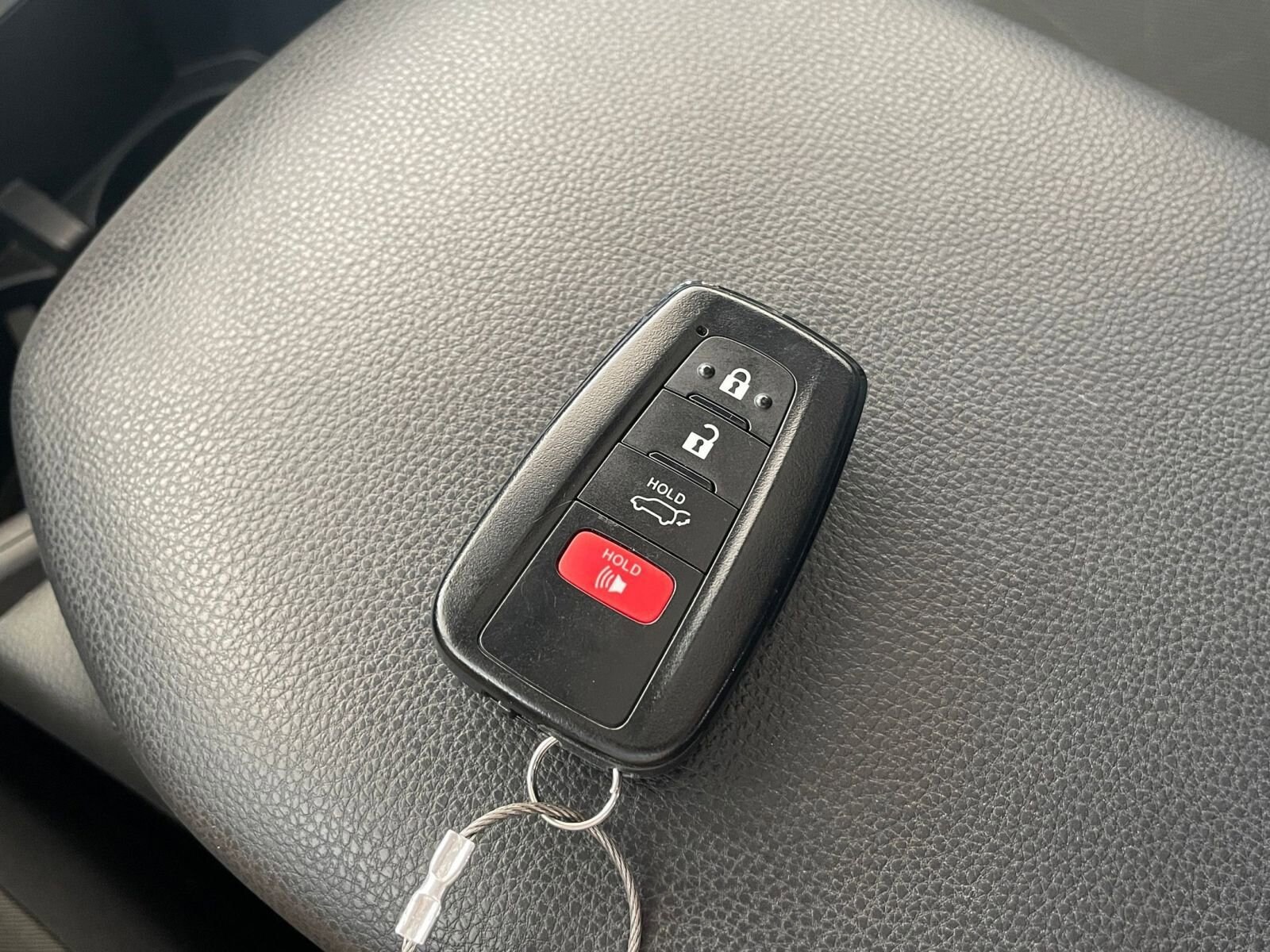 Thumbnail: 2025 Toyota RAV4 - 22