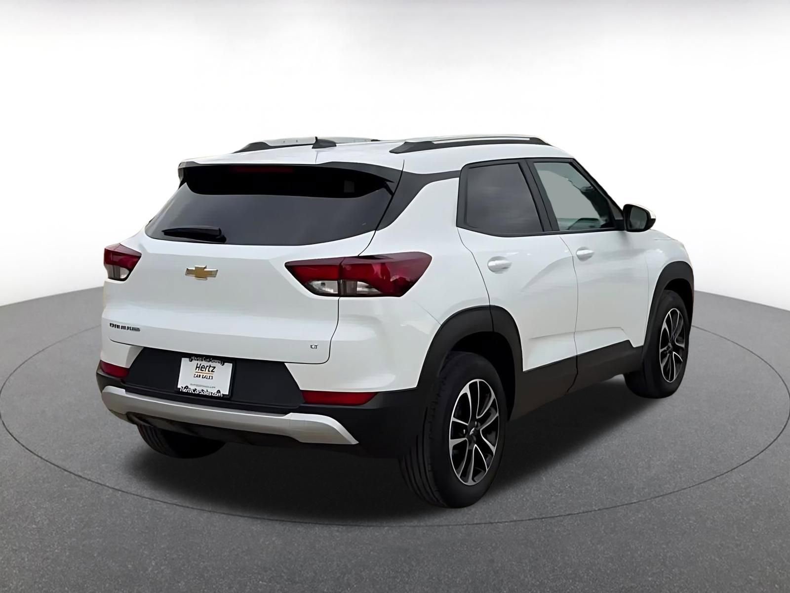 Thumbnail: 2025 Chevrolet TrailBlazer - 14