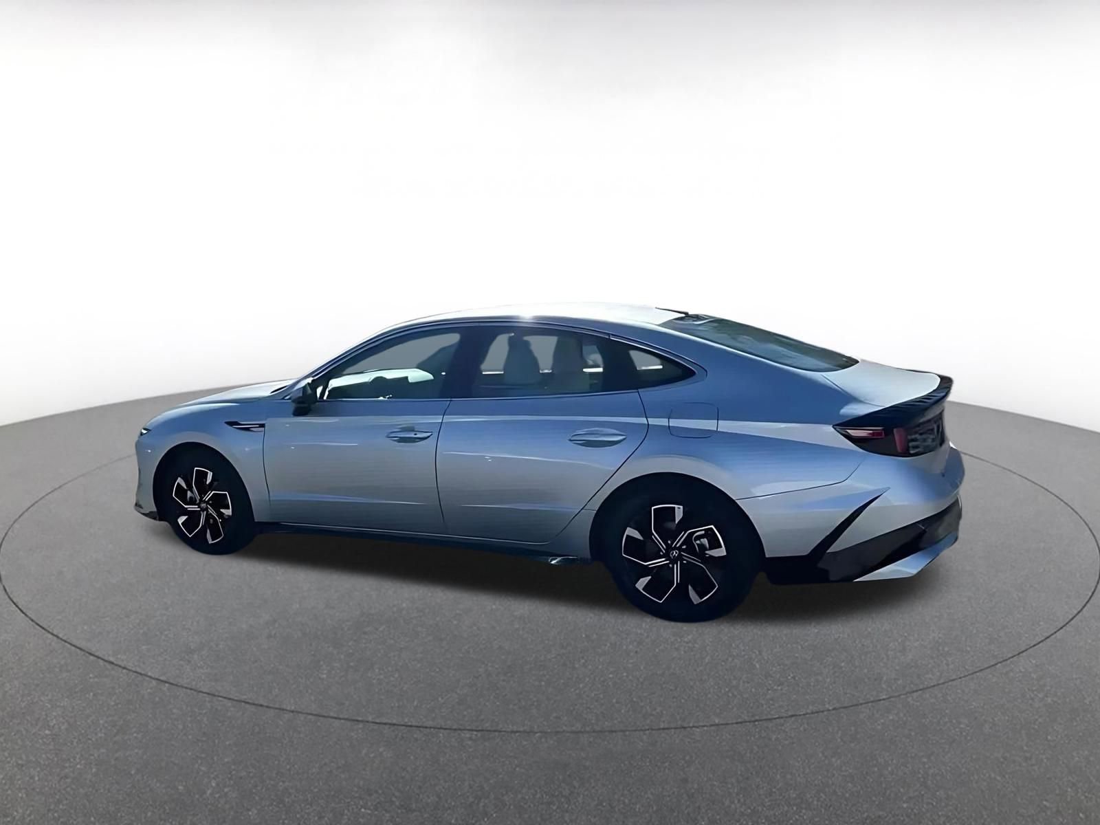 Thumbnail: 2025 Hyundai Sonata - 4