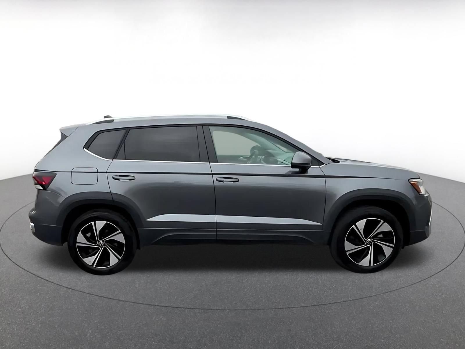 Thumbnail: 2026 Volkswagen Taos - 15