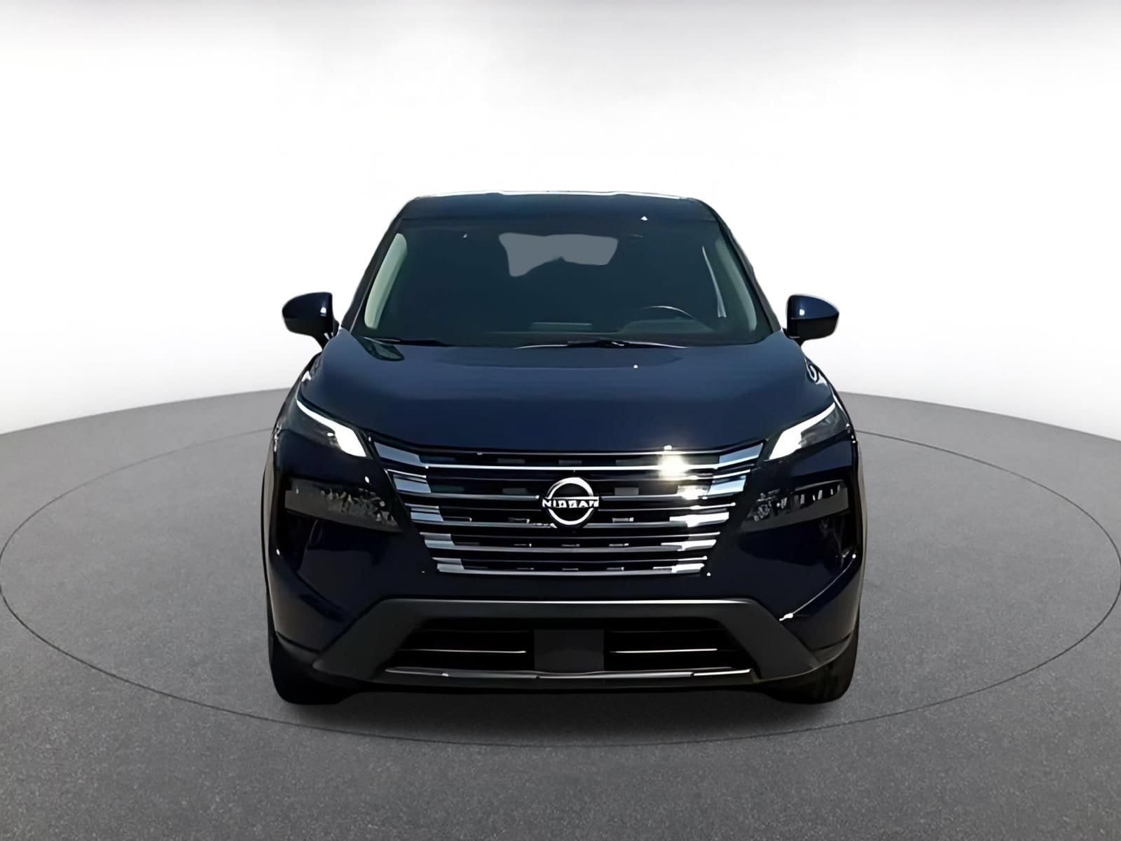 Thumbnail: 2026 Nissan Rogue - 4