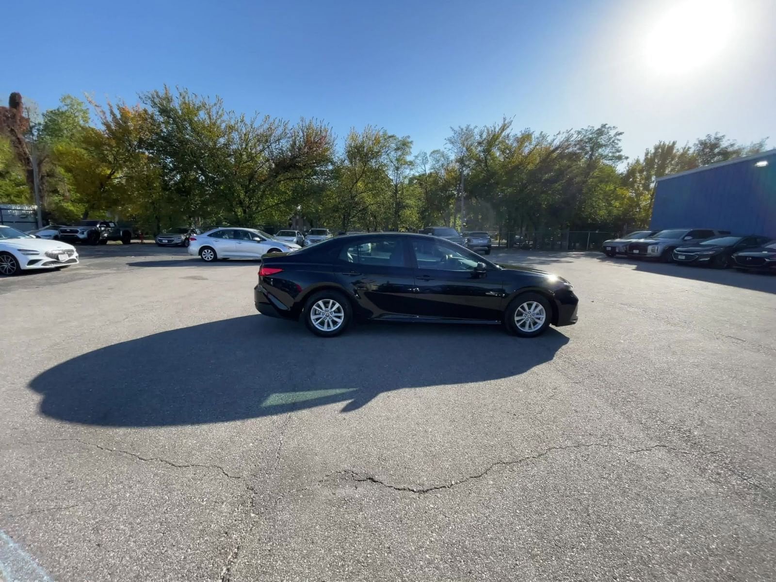 Thumbnail: 2025 Toyota Camry - 14