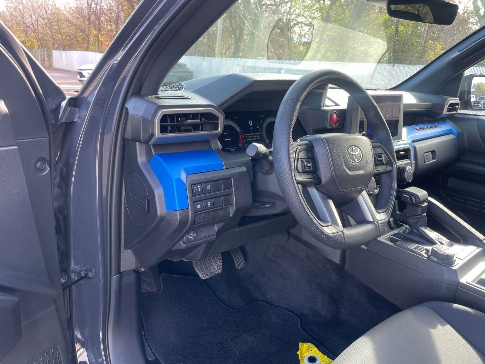 Thumbnail: 2025 Toyota Tacoma - 32