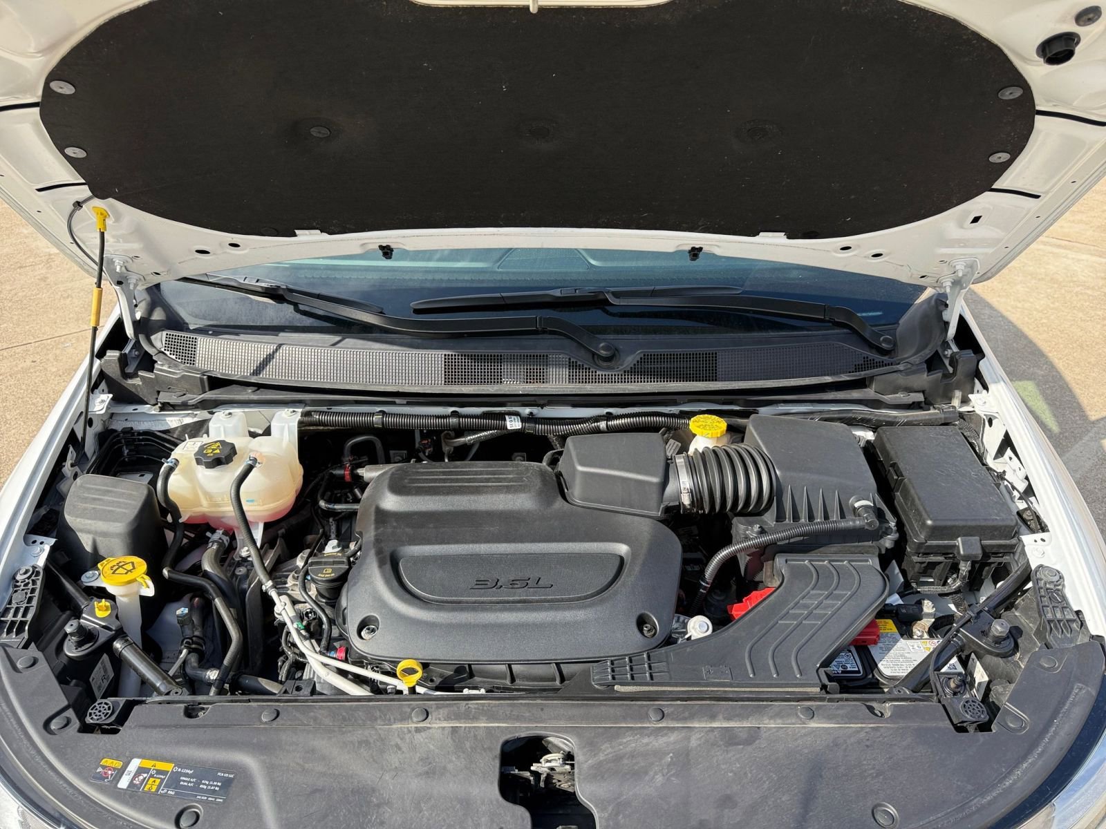 Thumbnail: 2025 Chrysler Pacifica - 34