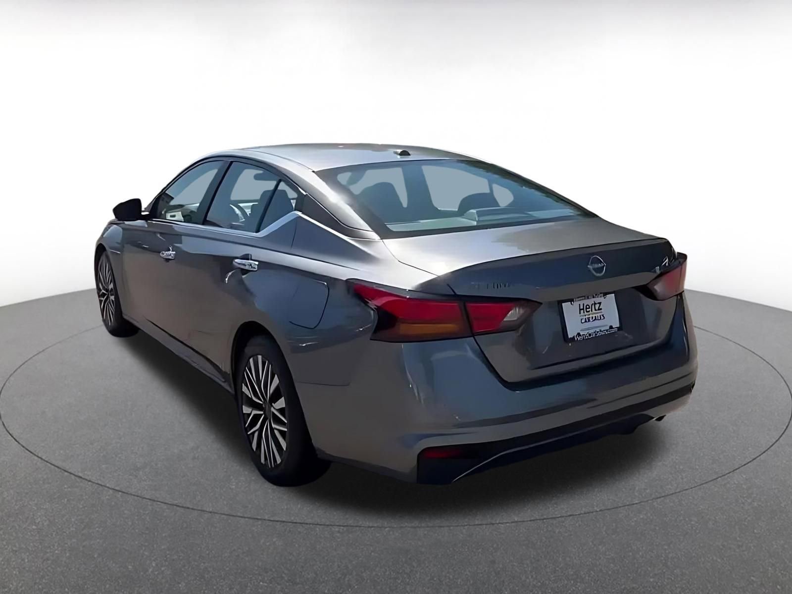 Thumbnail: 2025 Nissan Altima - 11