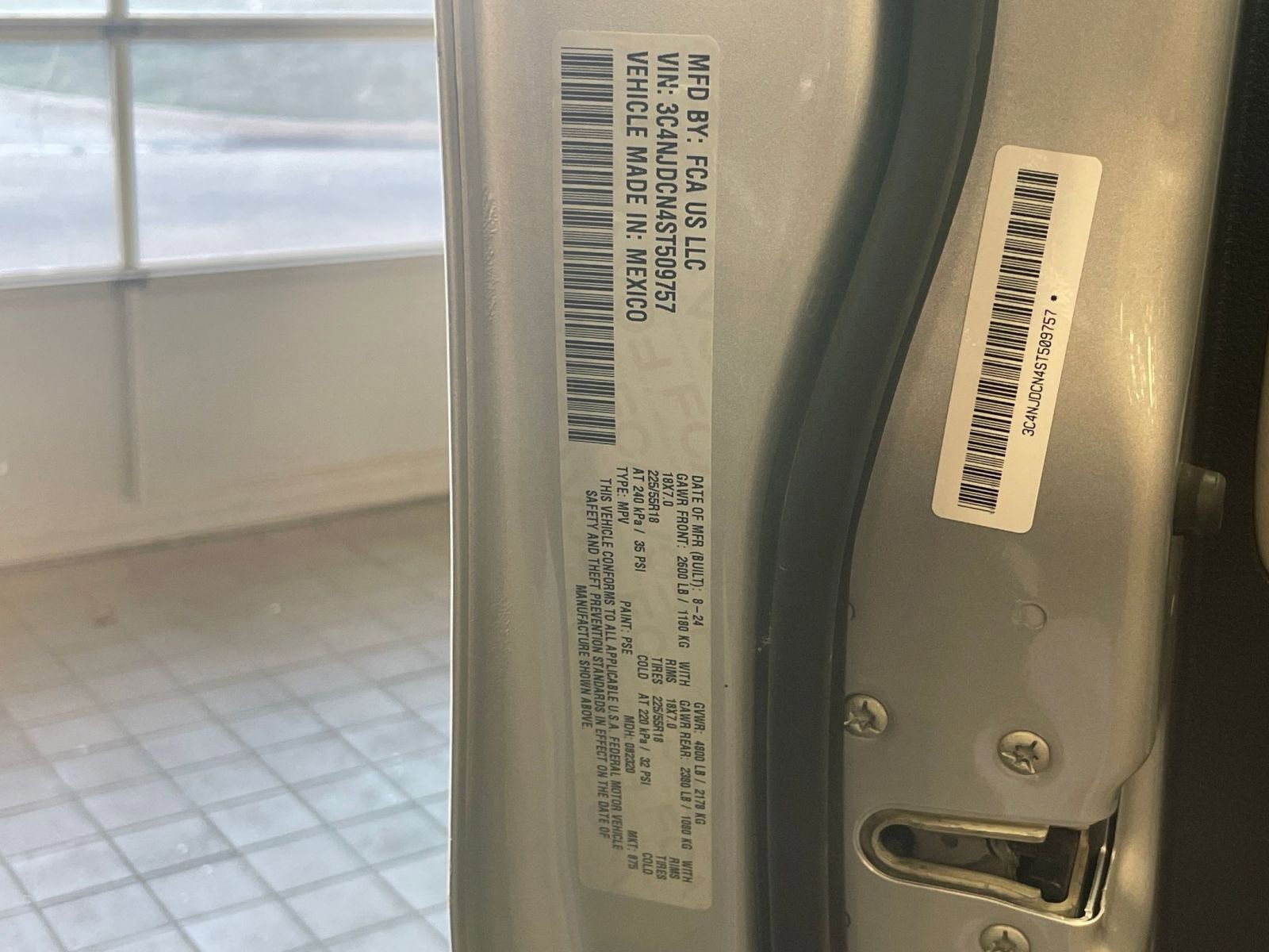 Thumbnail: 2025 Jeep Compass - 31