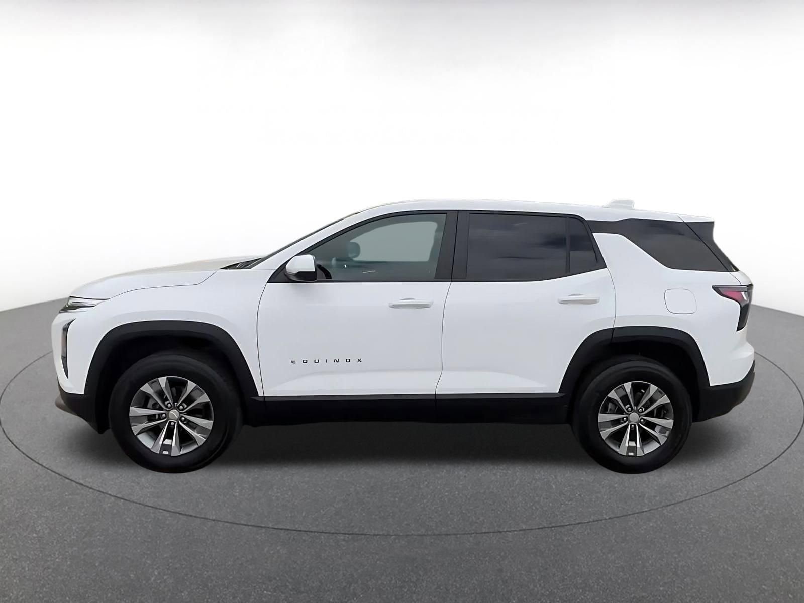 Thumbnail: 2025 Chevrolet Equinox - 9
