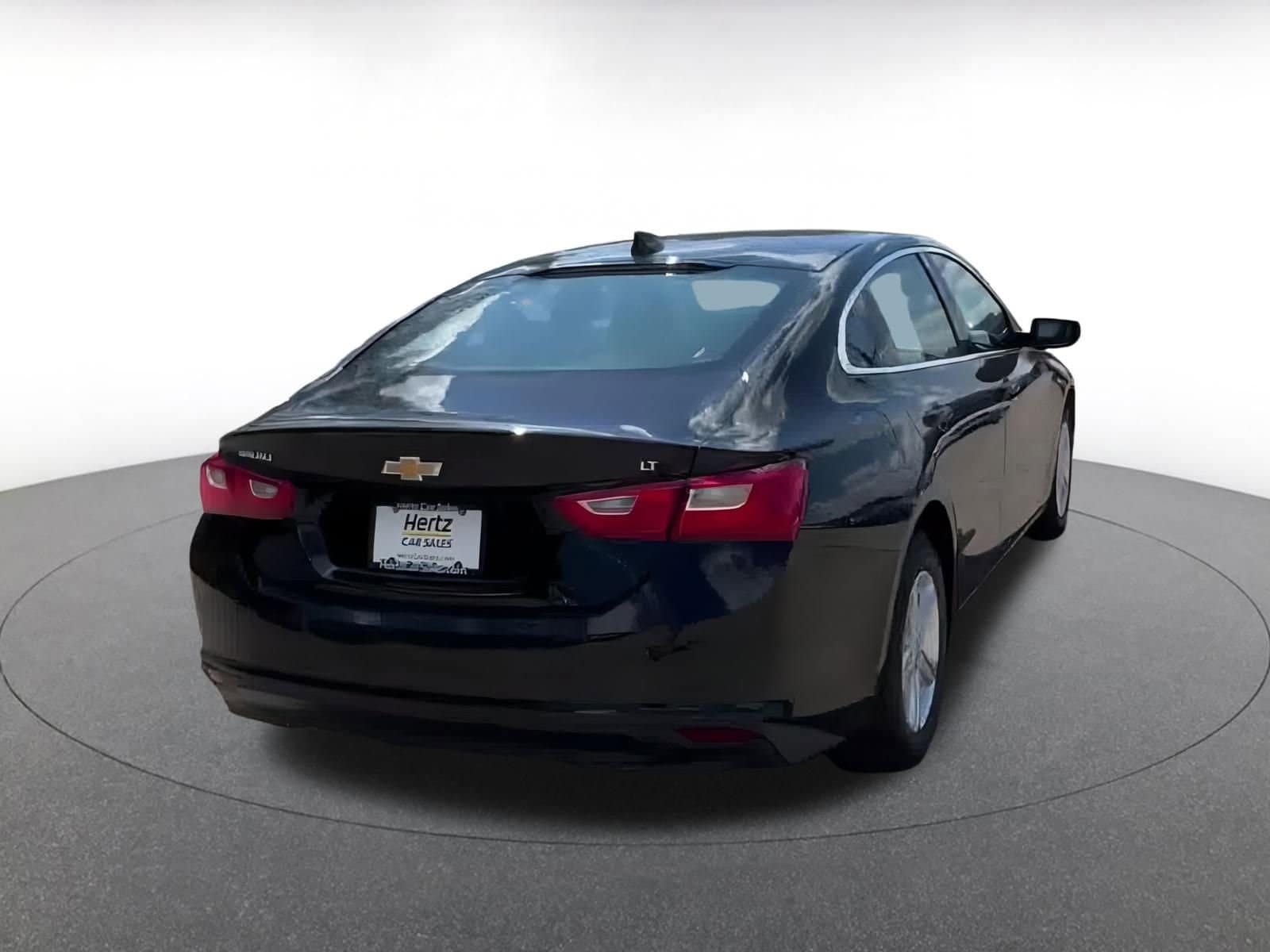 Thumbnail: 2024 Chevrolet Malibu - 15