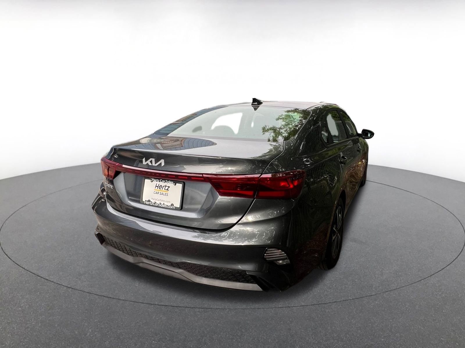 Thumbnail: 2024 Kia Forte - 18