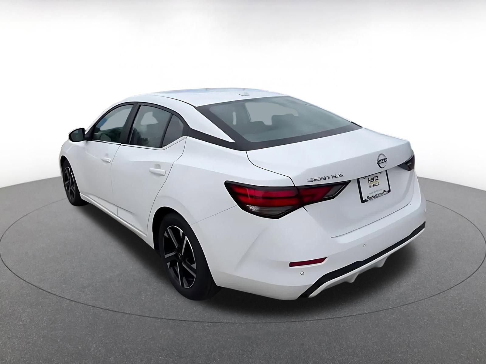 Thumbnail: 2025 Nissan Sentra - 12